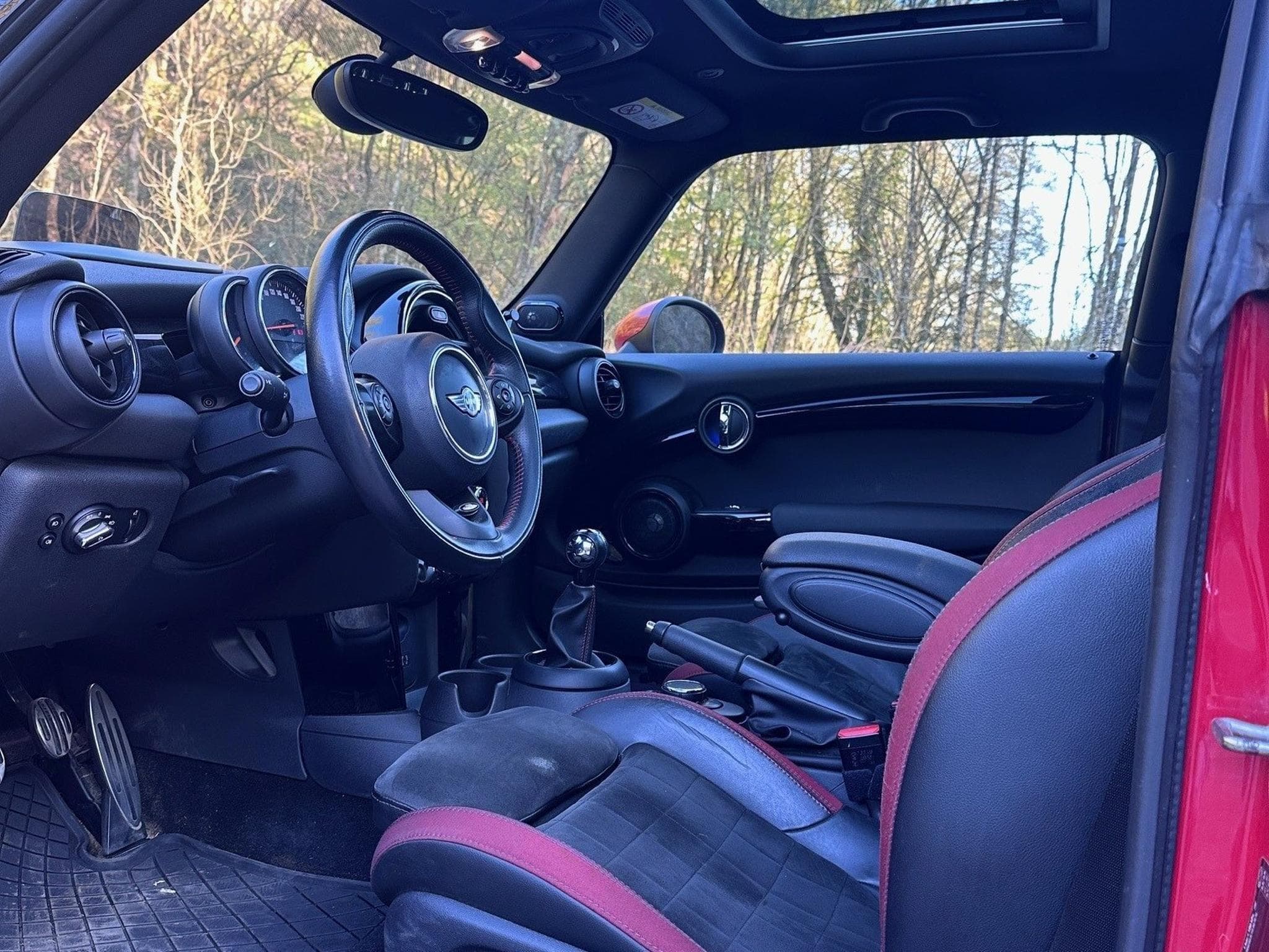 Mini Cooper SD JCW (2017) - Photo 6