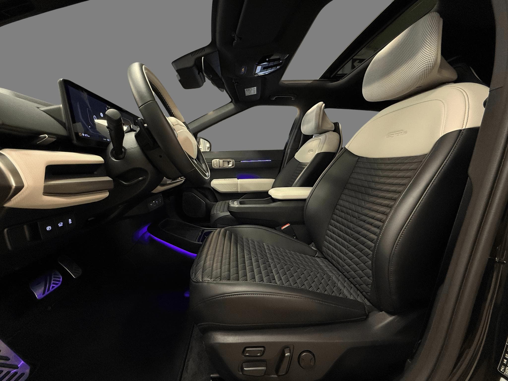 Kia EV4 GT Line 81,4 kWh FWD (2025) - Photo 6