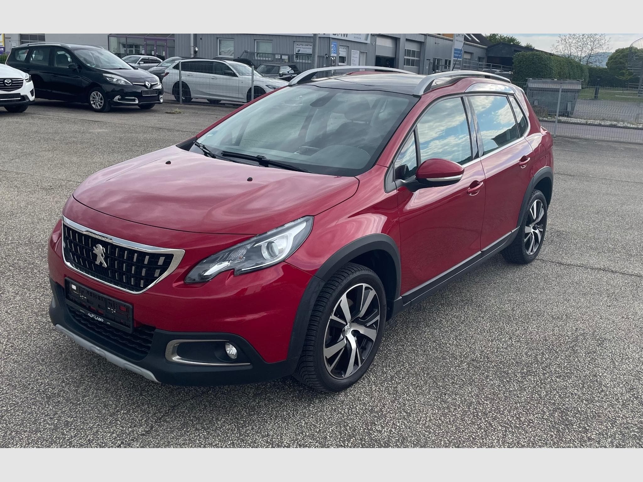Peugeot 2008 Peugeot 2008,Allure/1.2/Panorama/50TKM! (2018) - Photo 1
