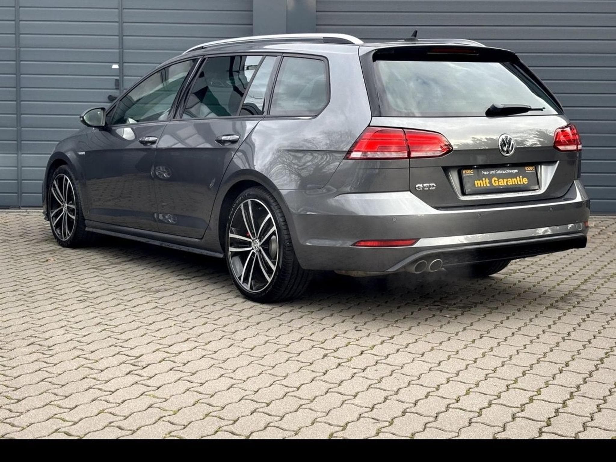 VW Golf VII GTD DSG Variant (2017) - Photo 8