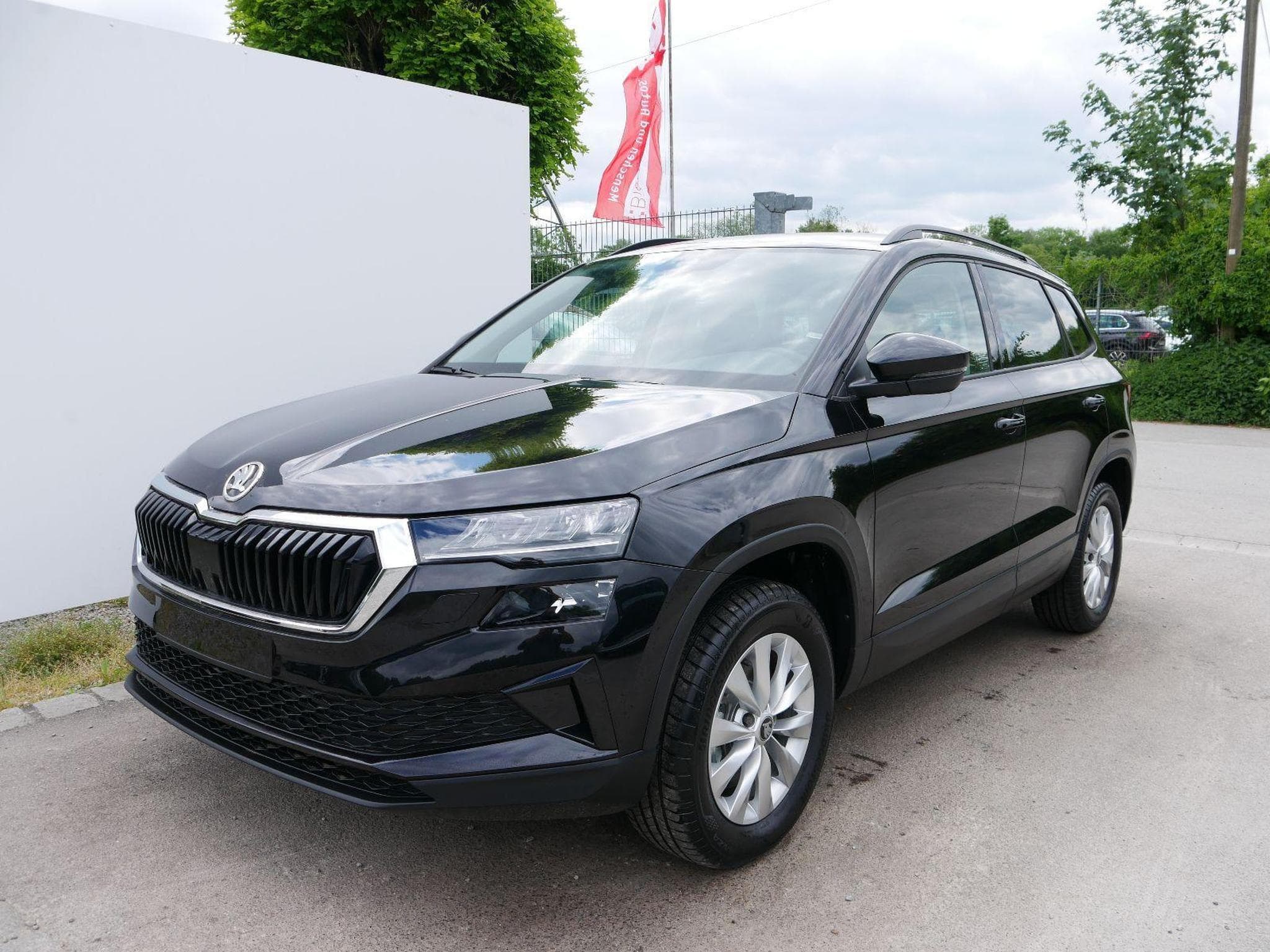 Skoda Karoq Selection 2.0 TDI DSG 4x4 (2026) - Photo 1