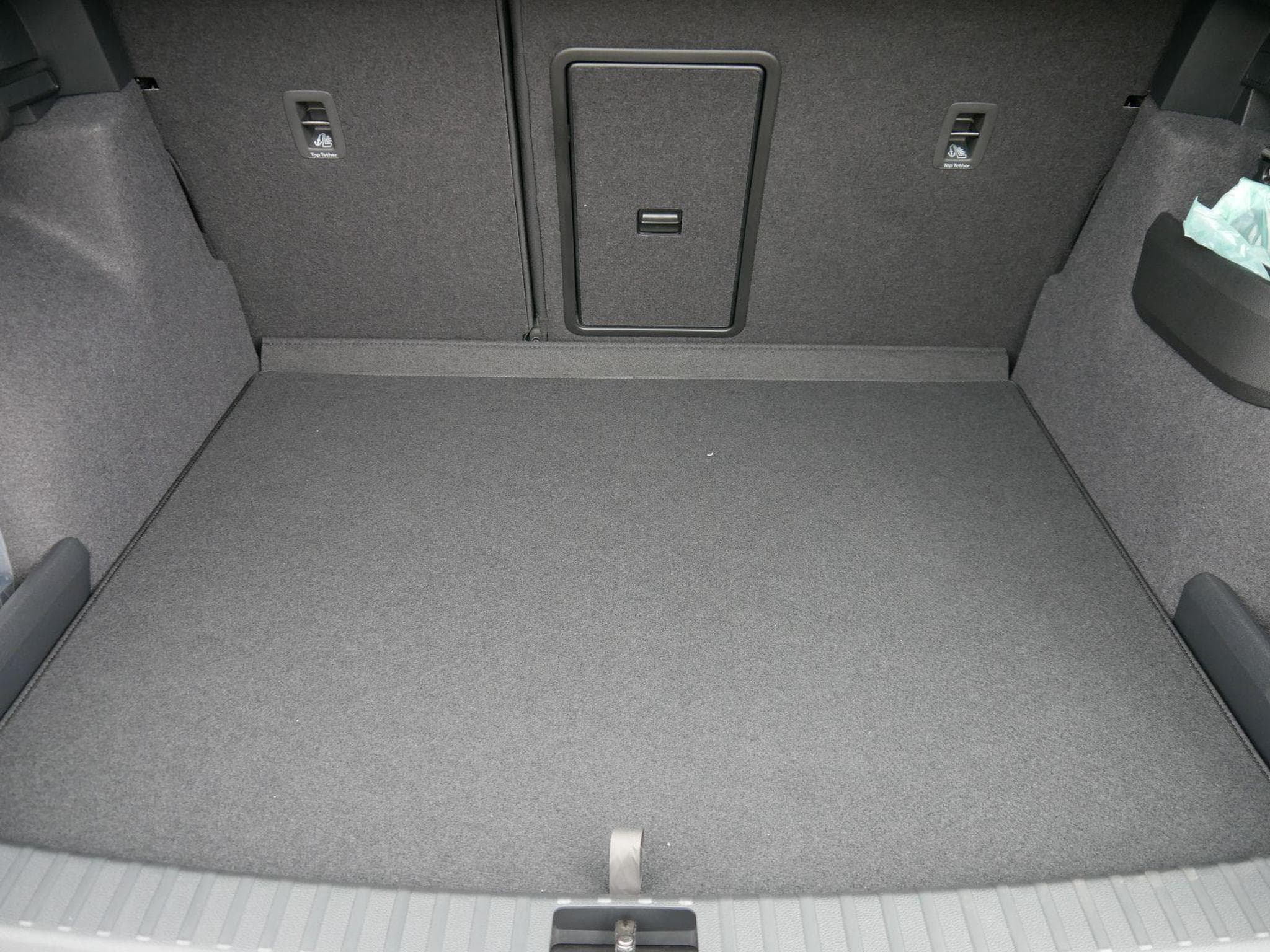 Skoda Karoq Selection 2.0 TDI DSG 4x4 (2026) - Photo 6