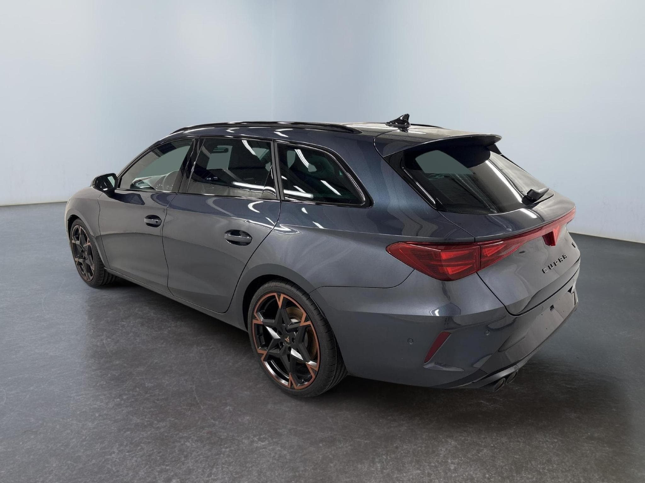 Cupra Leon VZ (2026) - Photo 5
