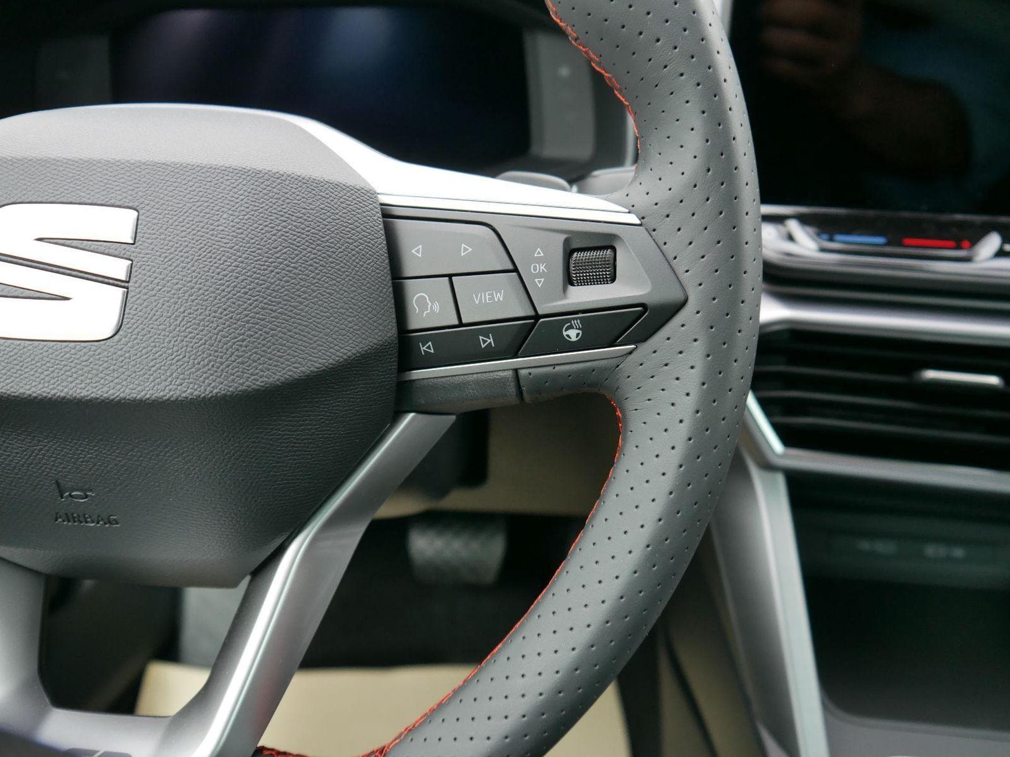 Seat Leon FR 1.5 eTSI (2025) - Photo 14