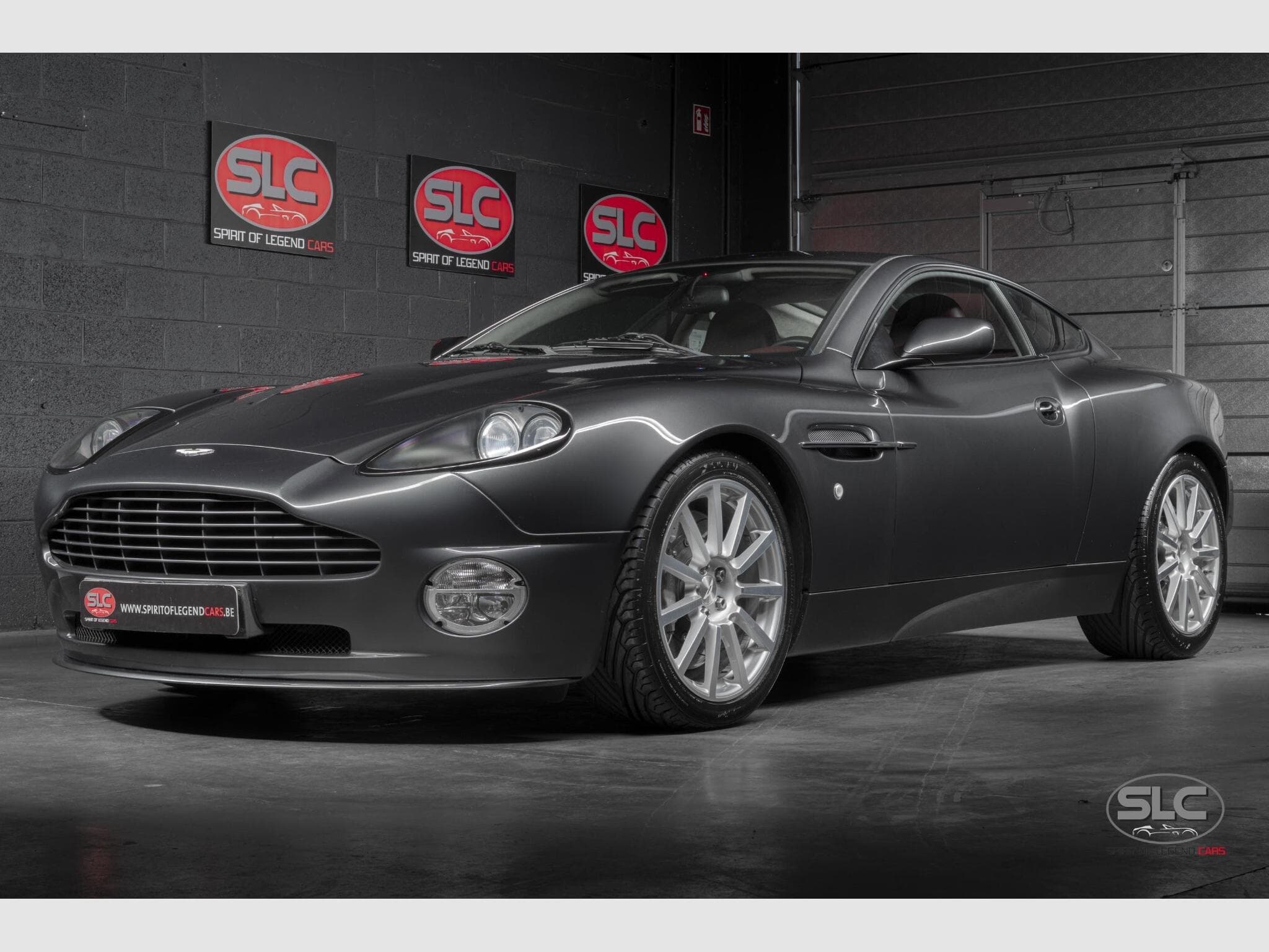 Aston-Martin Vanquish Vanquish S 528HP EU Version (2027) - Photo 1