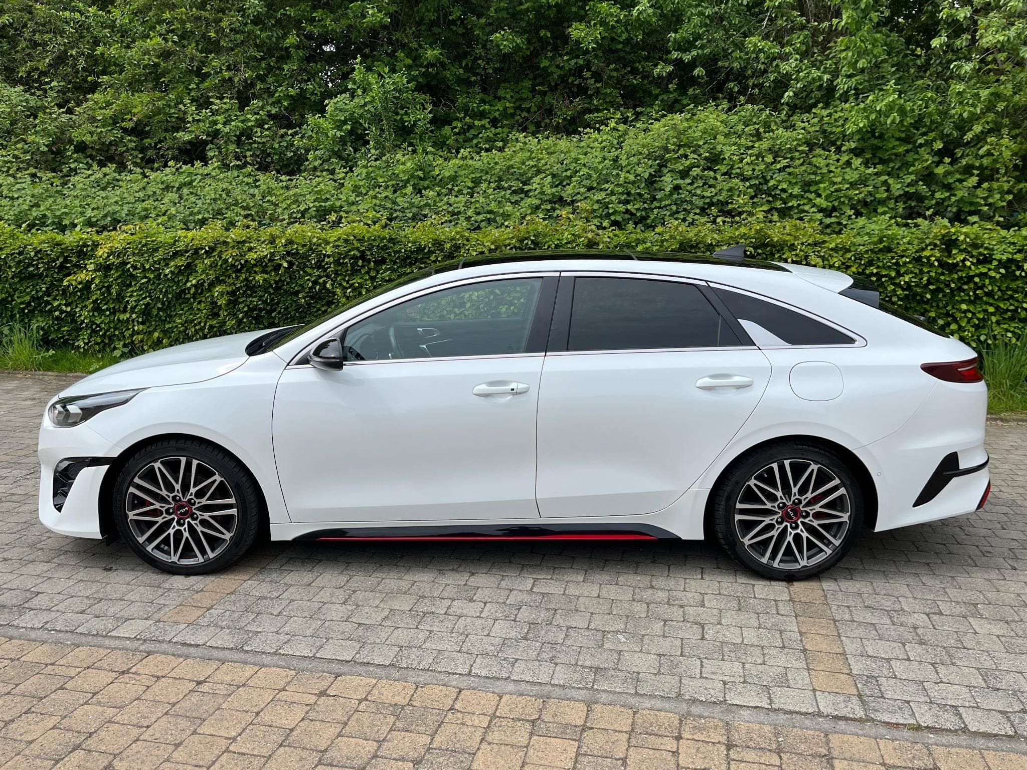 Kia ProCeed GT (2024) - Photo 2