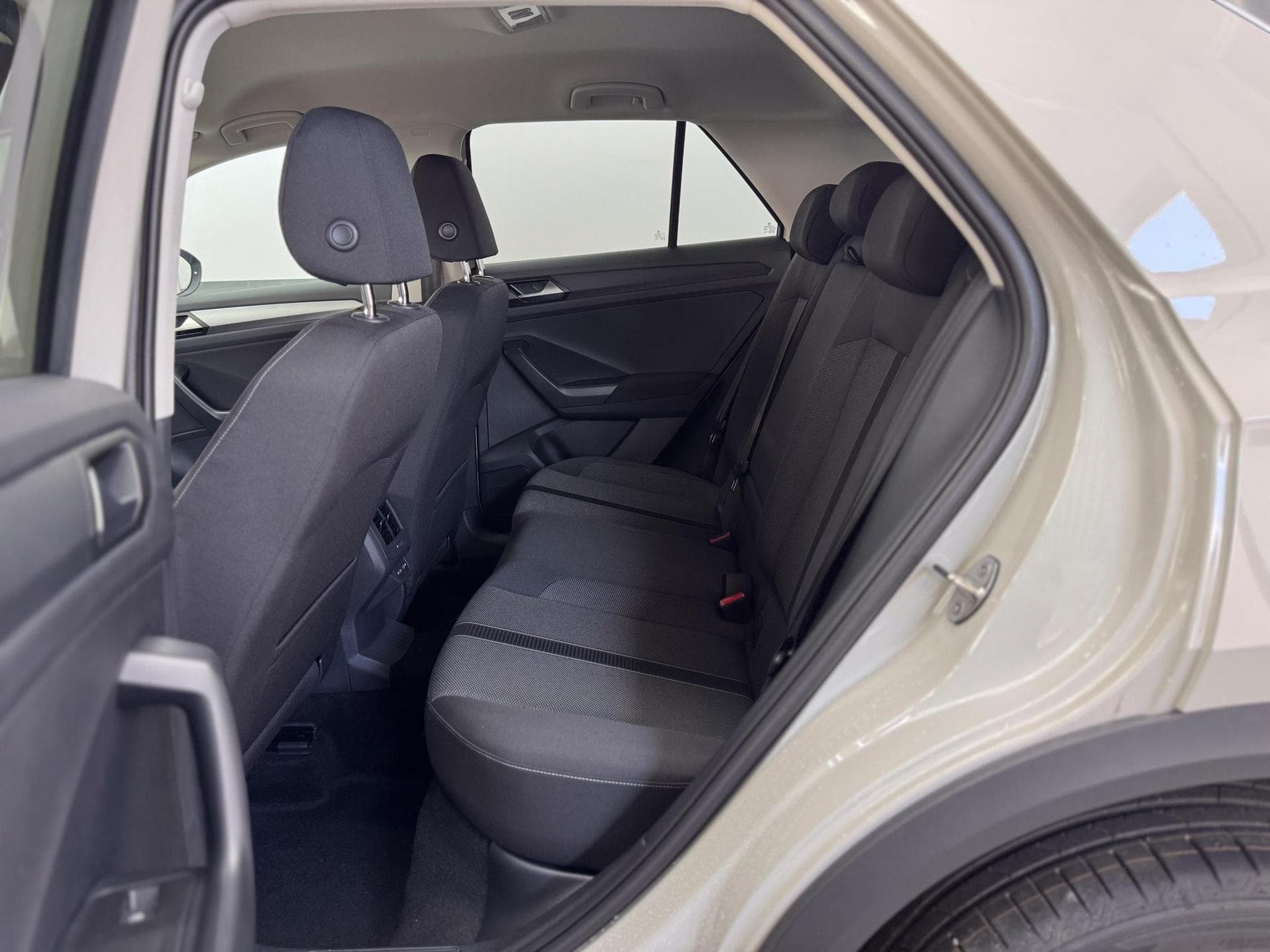 VW T-Roc EDITION (2026) - Photo 11