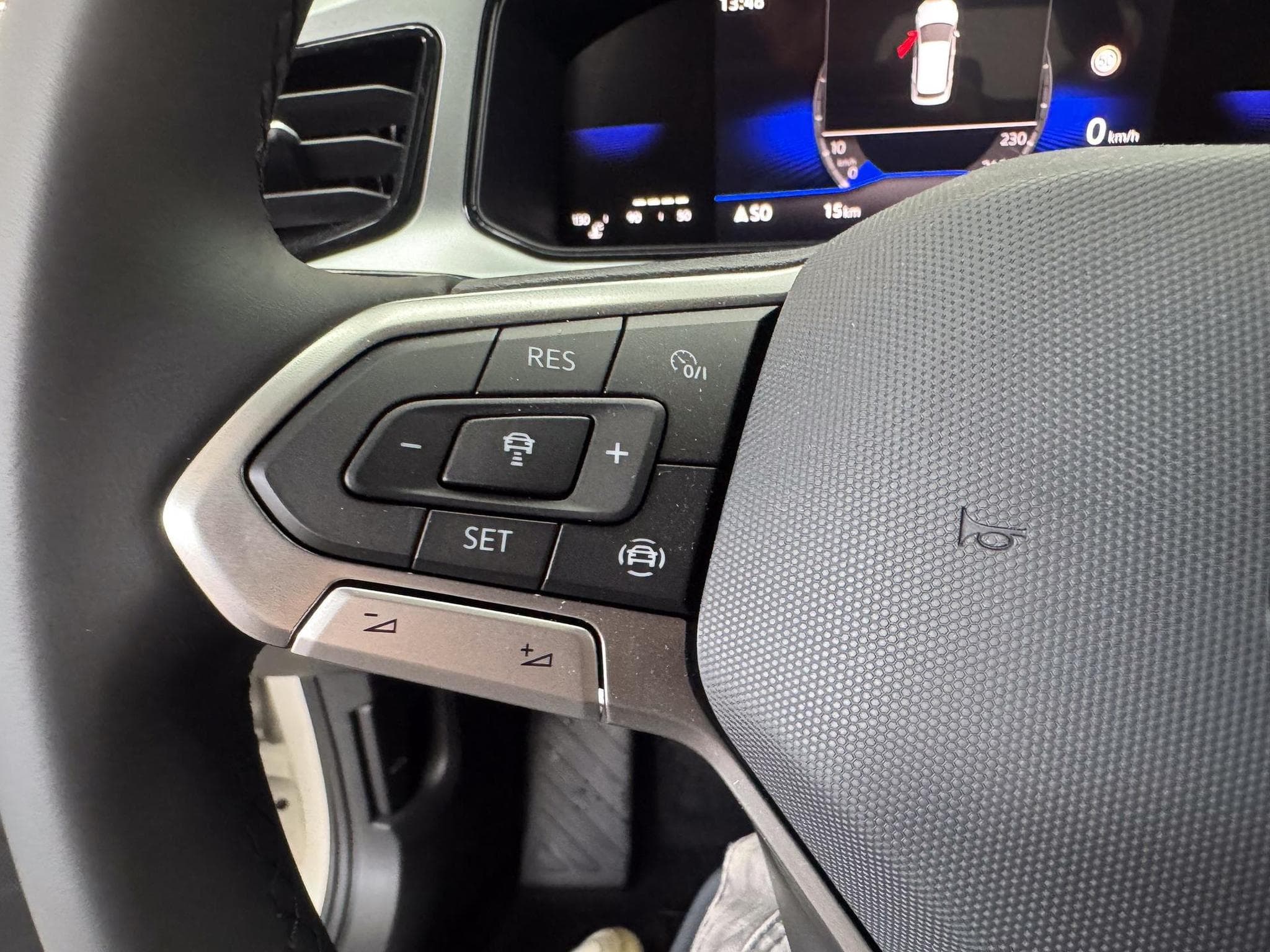 VW T-Roc EDITION (2026) - Photo 12