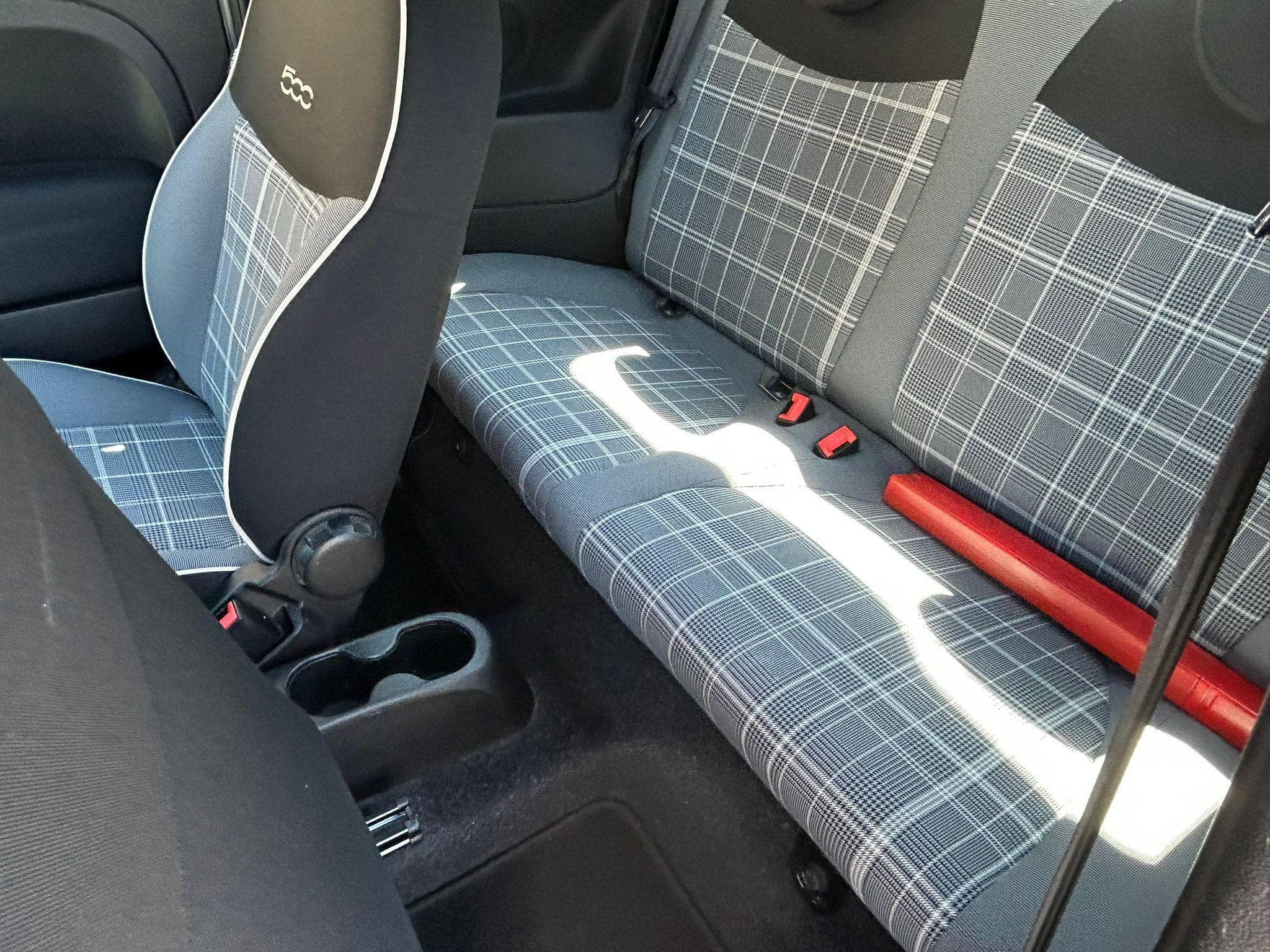 Fiat 500 1.2 ESSENCE (2019) - Photo 12