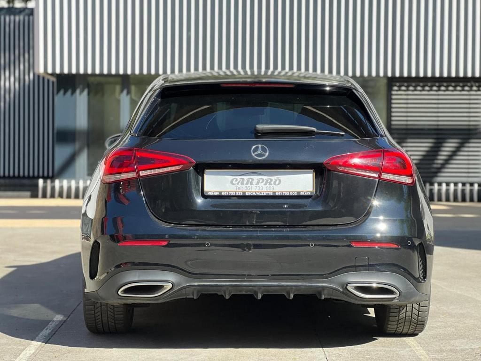 Mercedes A 180 Automatique / Alcantara / Diesel / (2021) - Photo 8