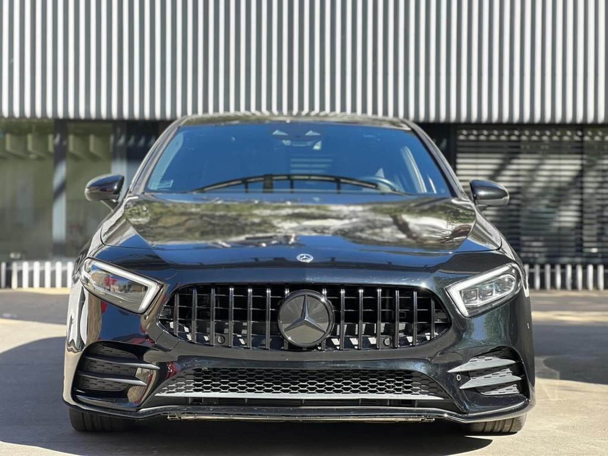 Mercedes A 180 Automatique / Alcantara / Diesel / (2021) - Photo 7