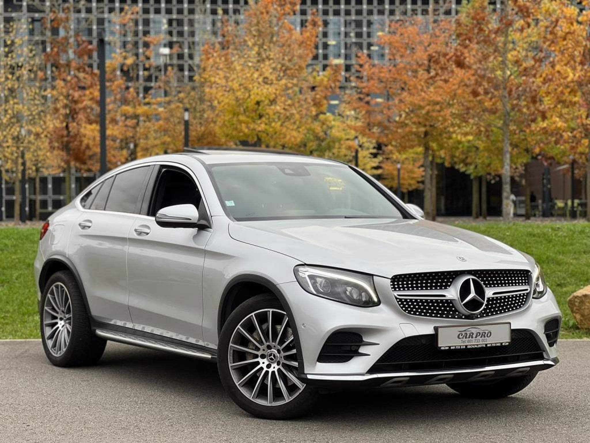 Mercedes GLC 250 Camera 360 / 4 Matic / Malus Payé en France / (2018) - Photo 2