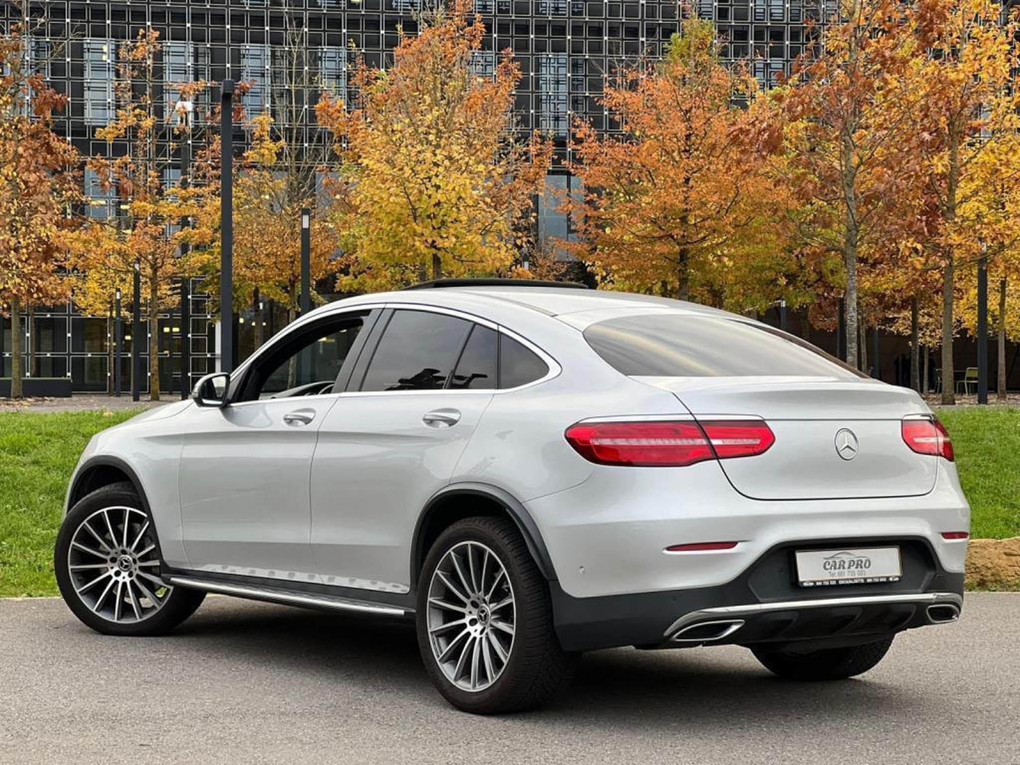 Mercedes GLC 250 Camera 360 / 4 Matic / Malus Payé en France / (2018) - Photo 4