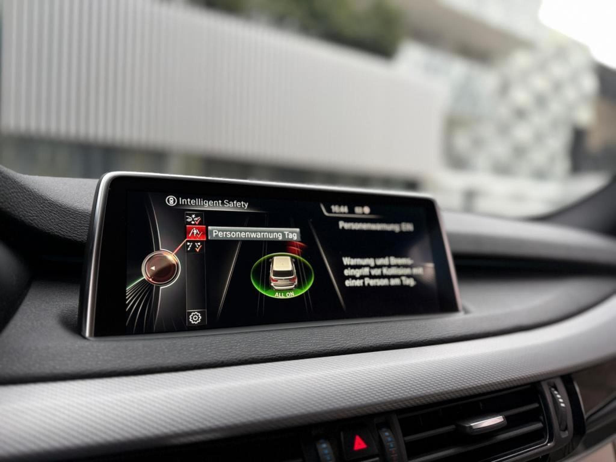 BMW X5 50D / Pack M / Camera 360 / 7 Places / (2015) - Photo 26