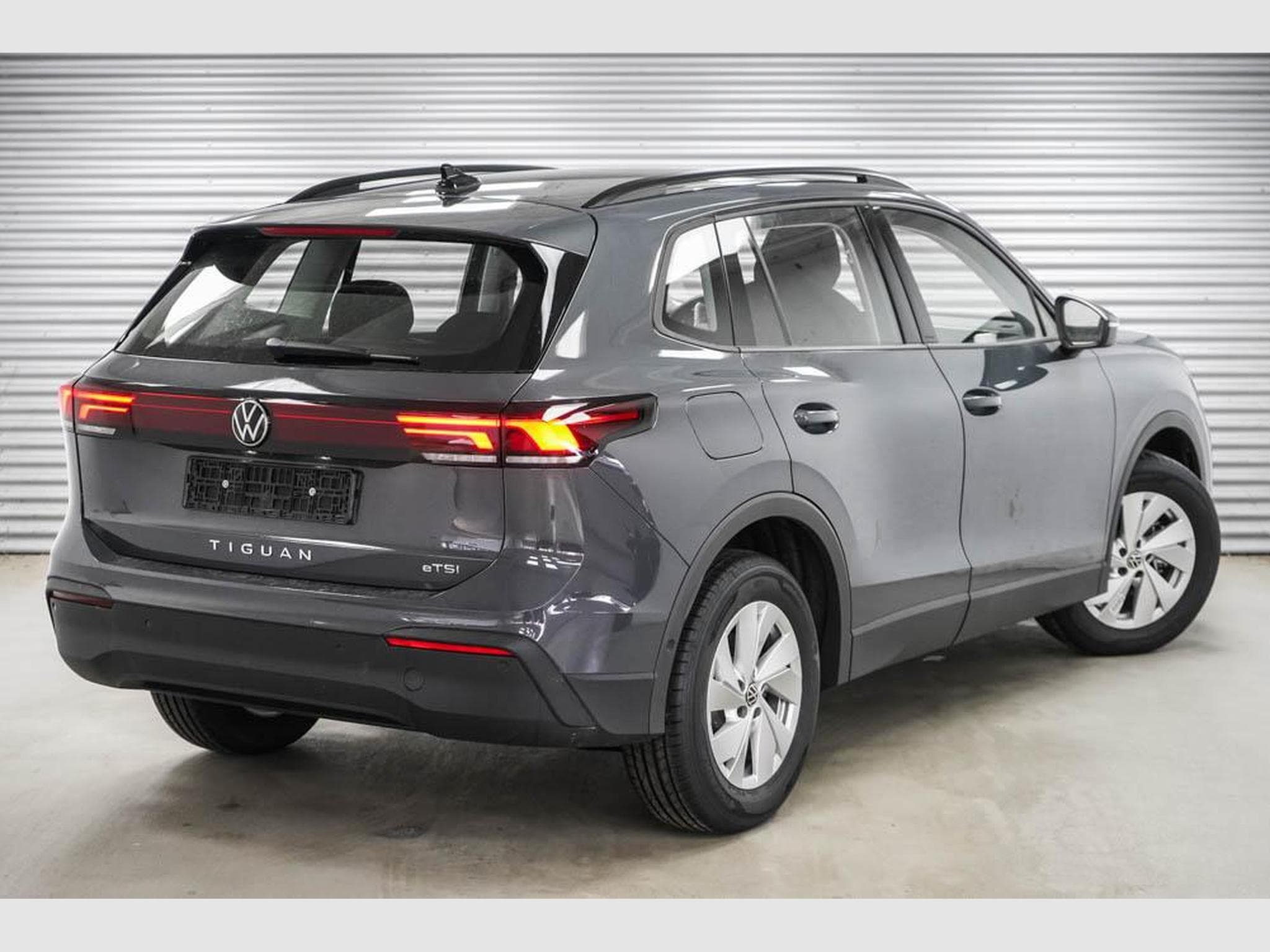 VW Tiguan 1,5 eTSI DSG (2026) - Photo 2