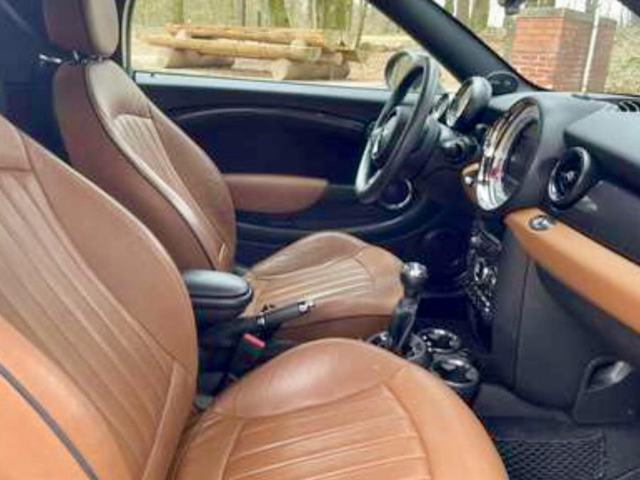 Mini Cabrio Cooper SD Roadster (2012) - Photo 2