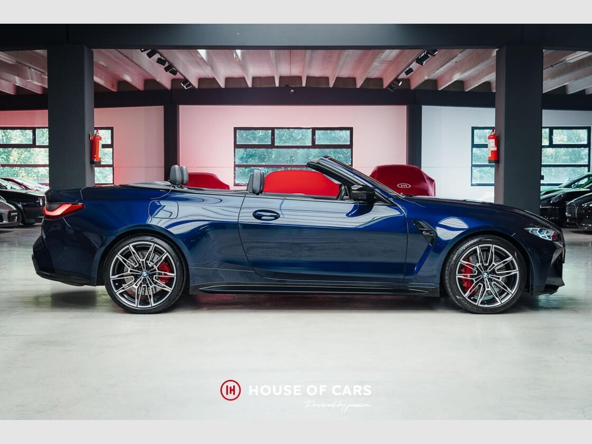 BMW M4 Competition (G83) M xDrive Cabriolet (2022) - Photo 5