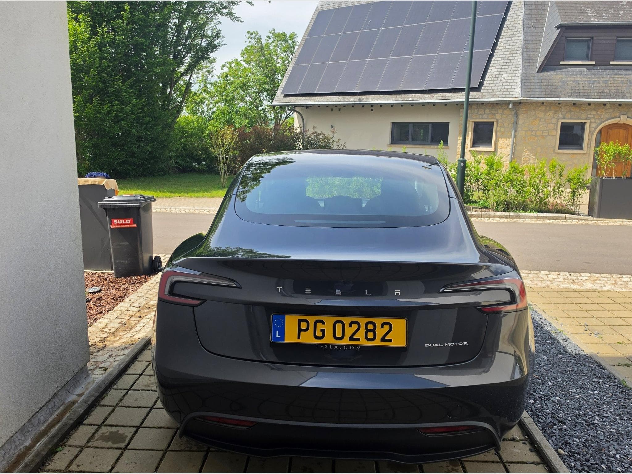 Tesla Model 3 Dual Motor / Long Range / AWD (2024) - Photo 3