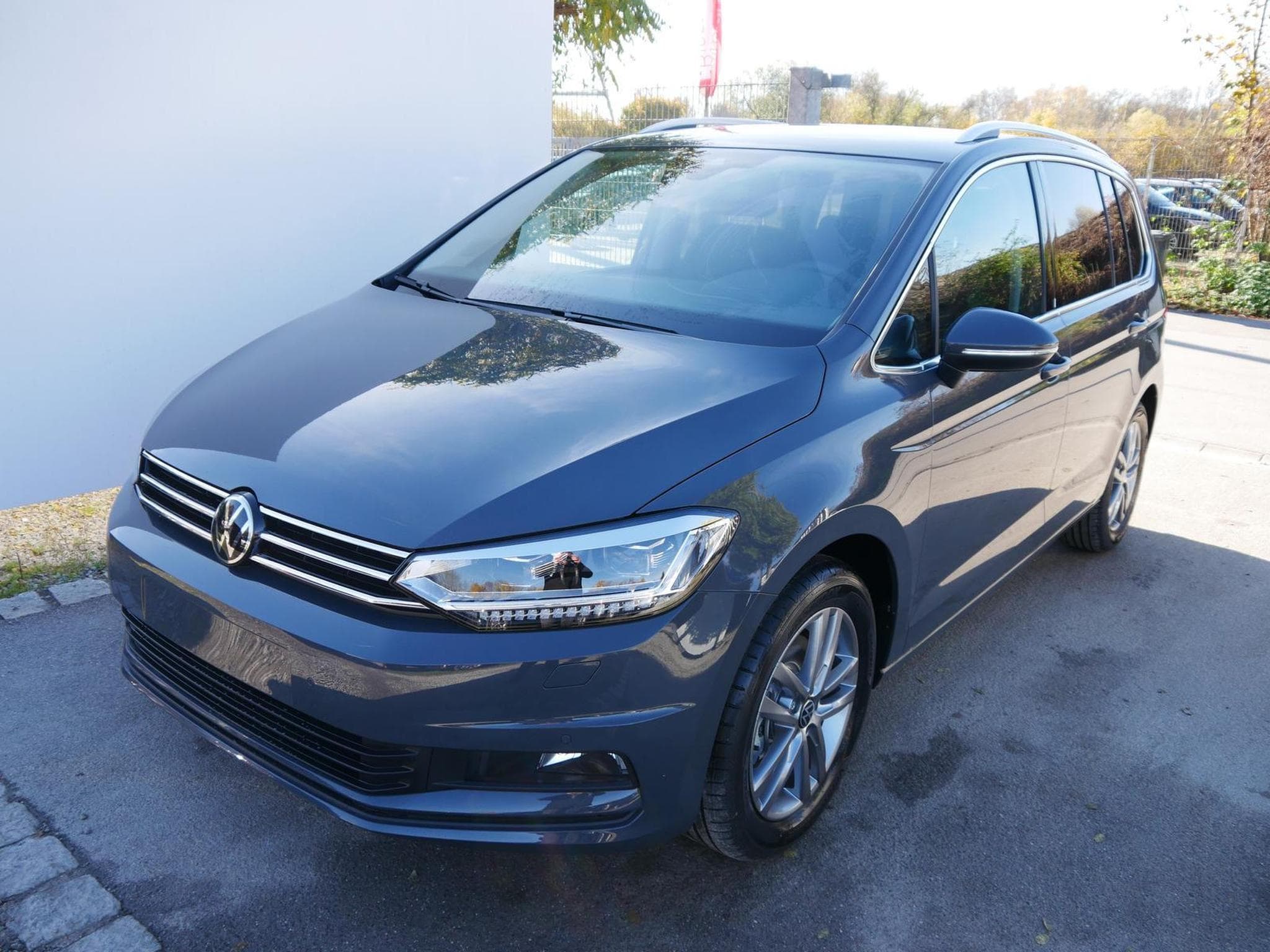 VW Touran Comfortline (2026) - Photo 1