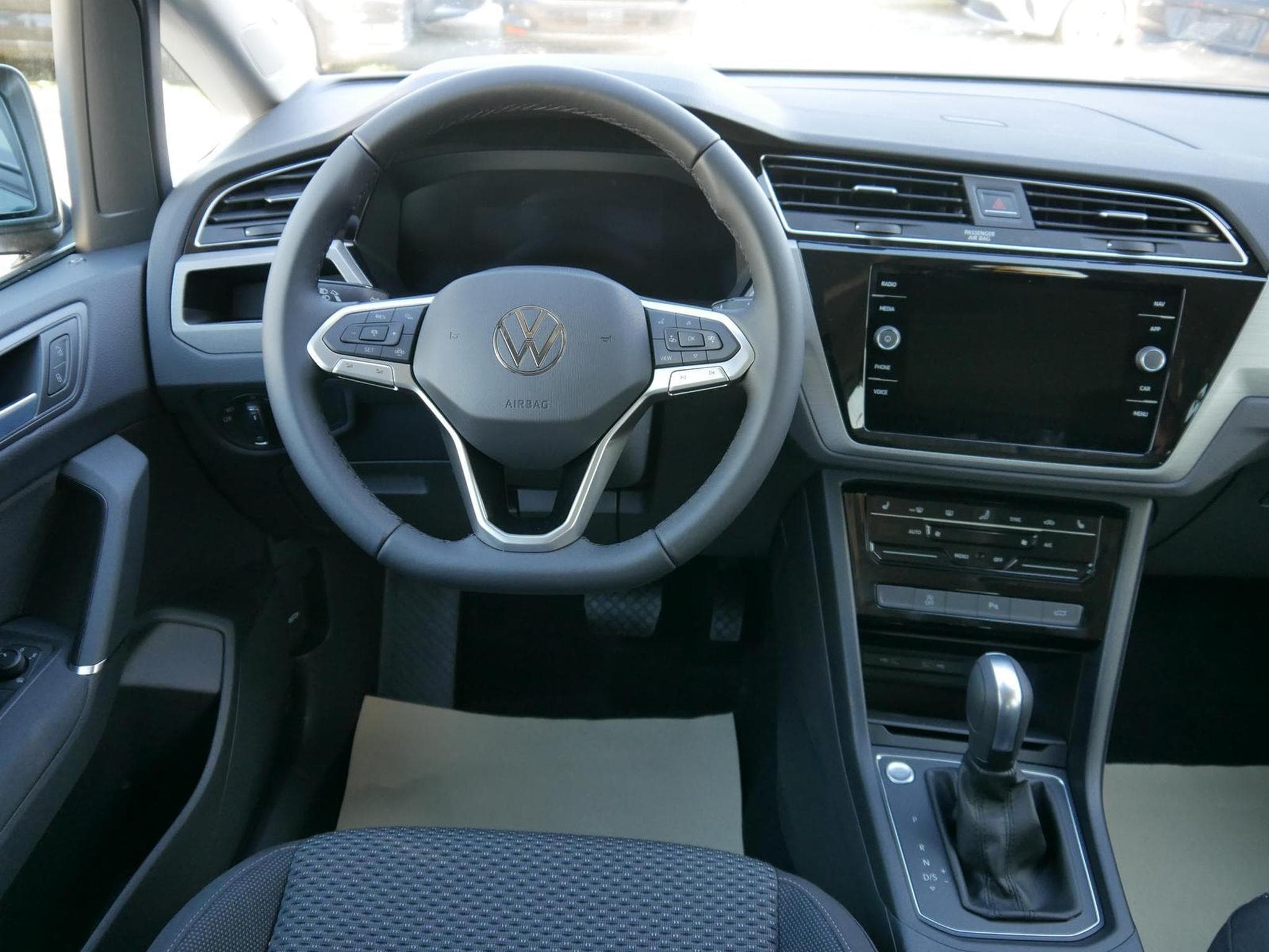 VW Touran Comfortline (2026) - Photo 12