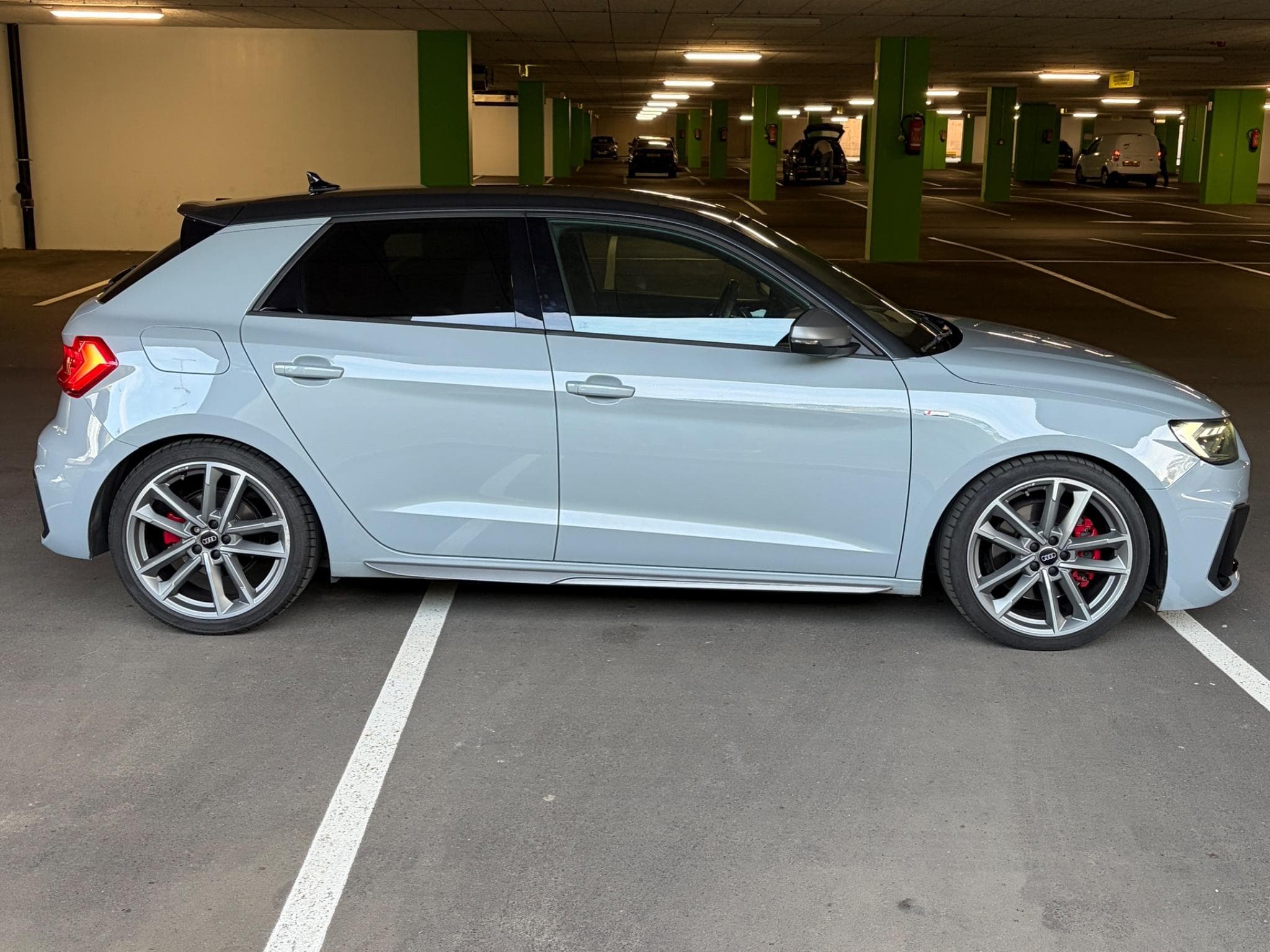 Audi A1 40 TFSI (2020) - Photo 2