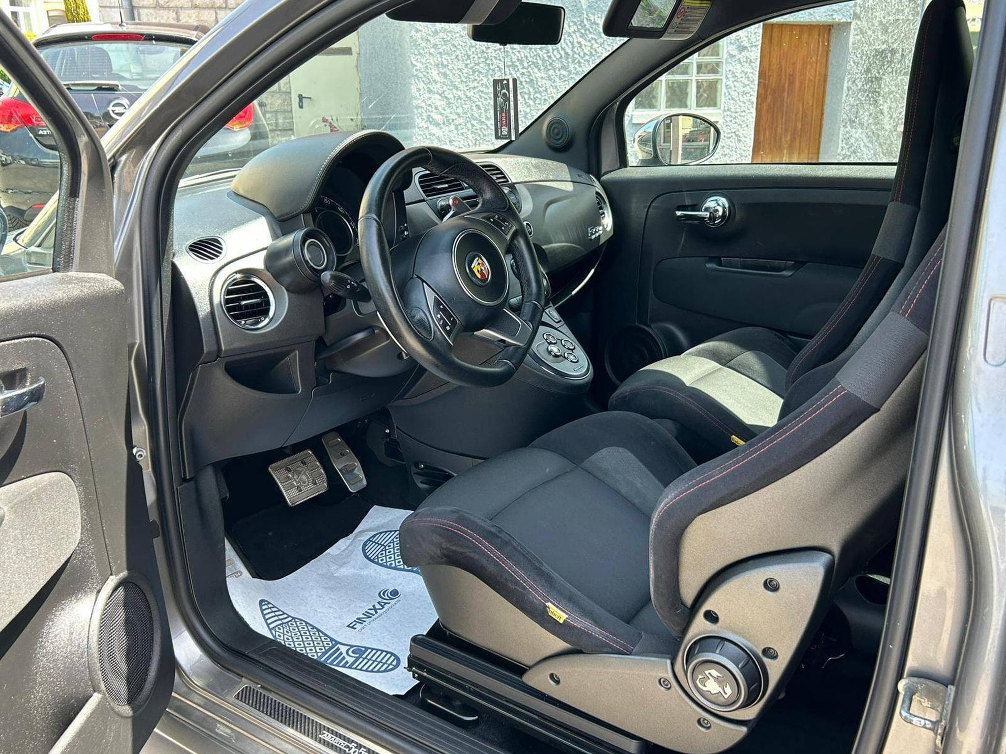 Abarth 595 AUTOMATIQUE 160CV (2013) - Photo 10