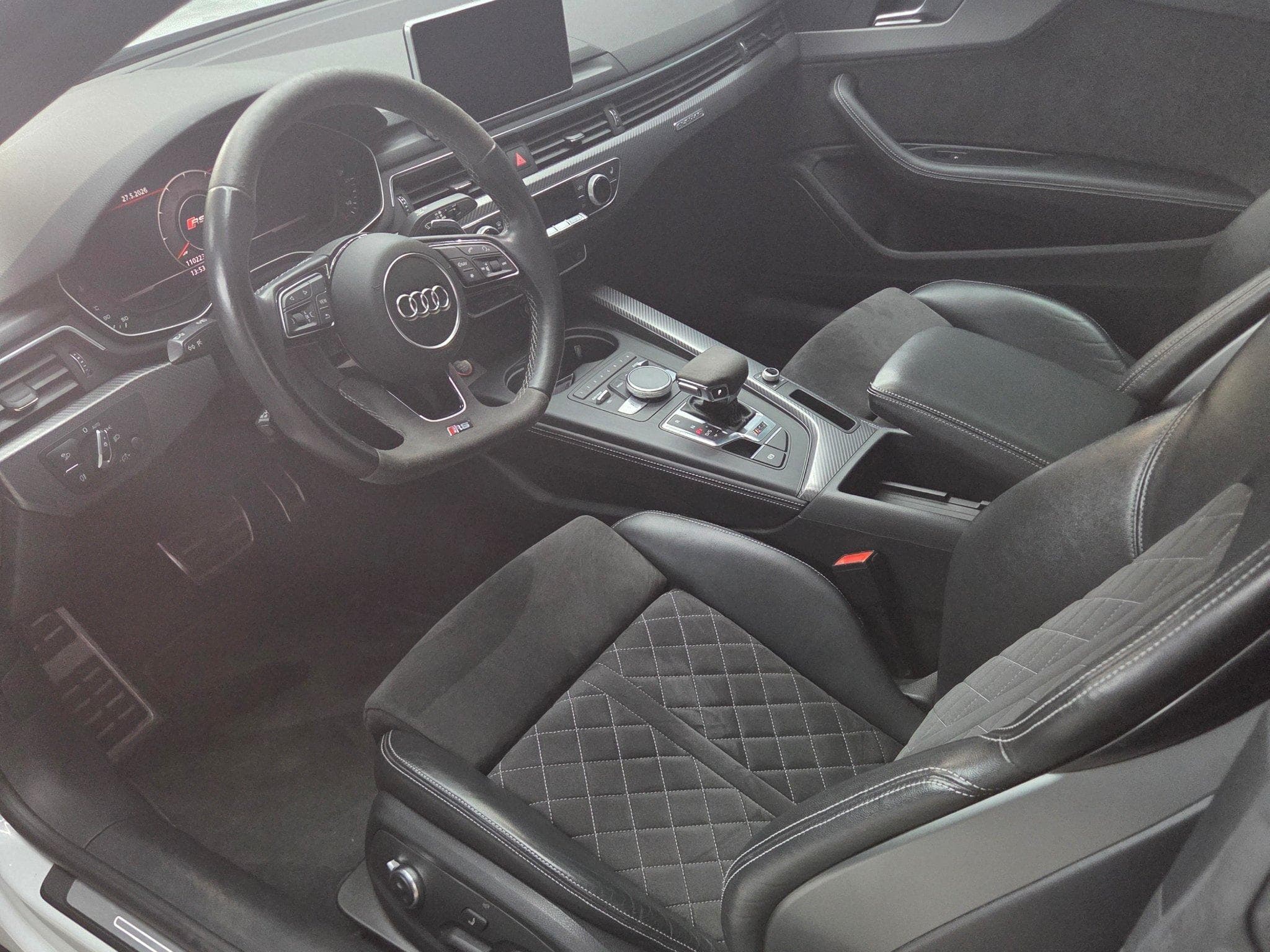 Audi RS5 (2018) - Photo 8