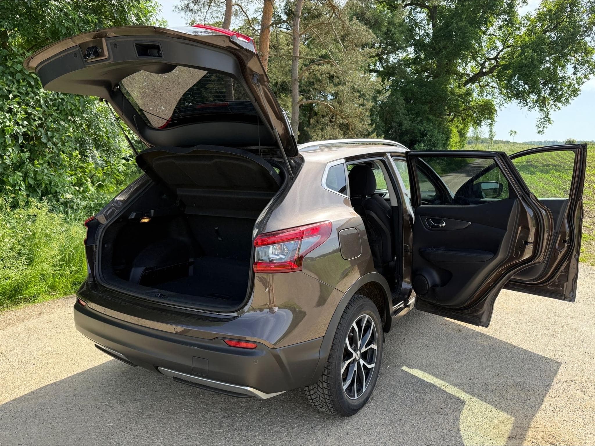 Nissan Qashqai N-connecta (2018) - Photo 2