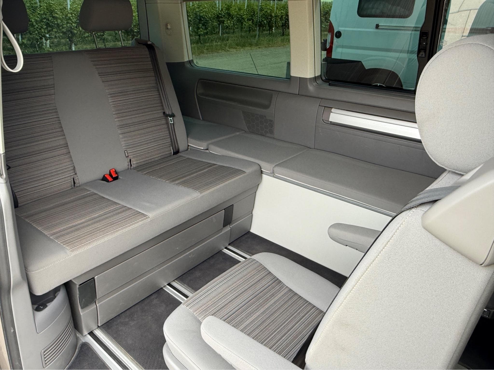 VW T6.1 California (2021) - Photo 6