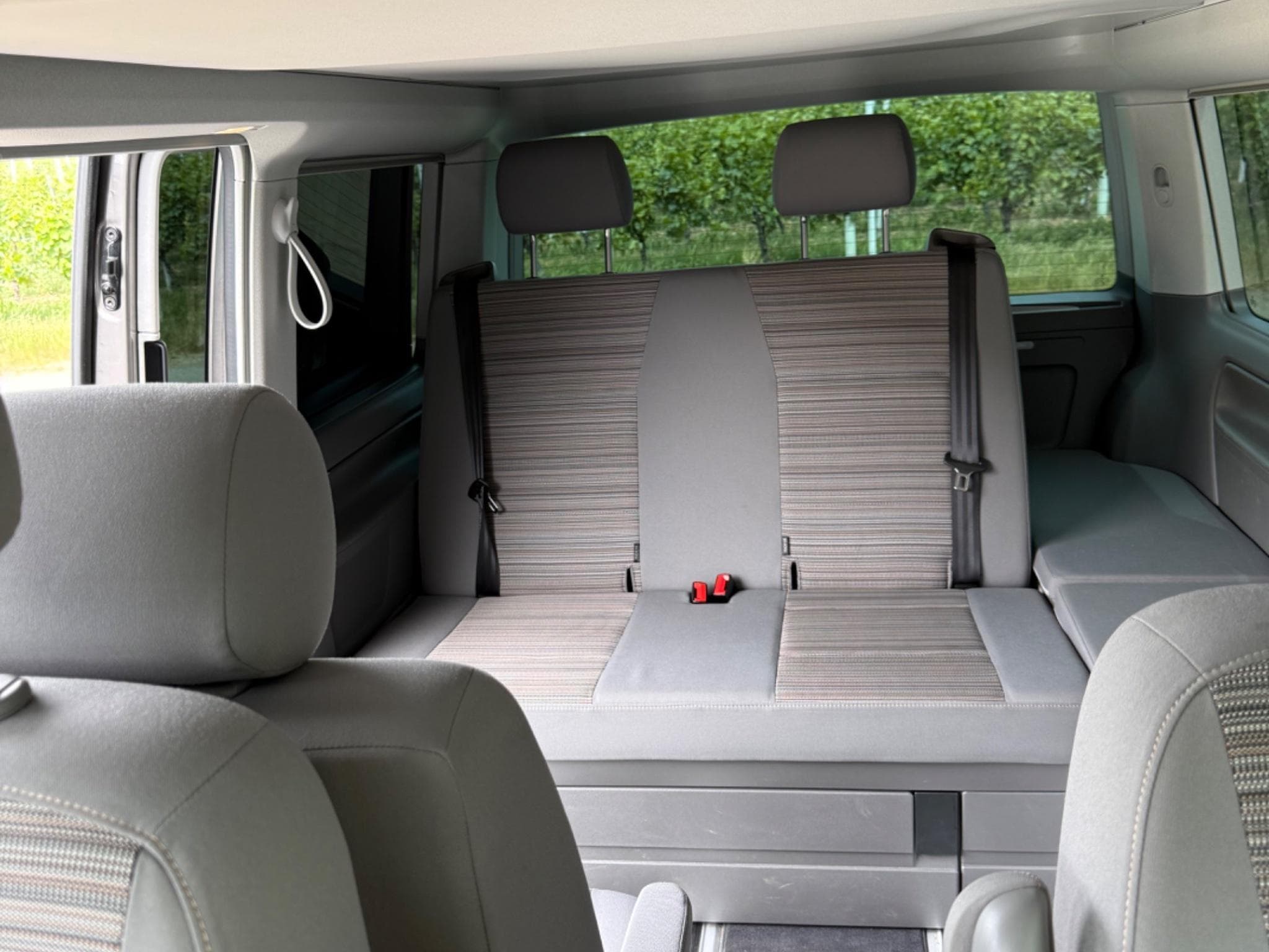 VW T6.1 California (2021) - Photo 10