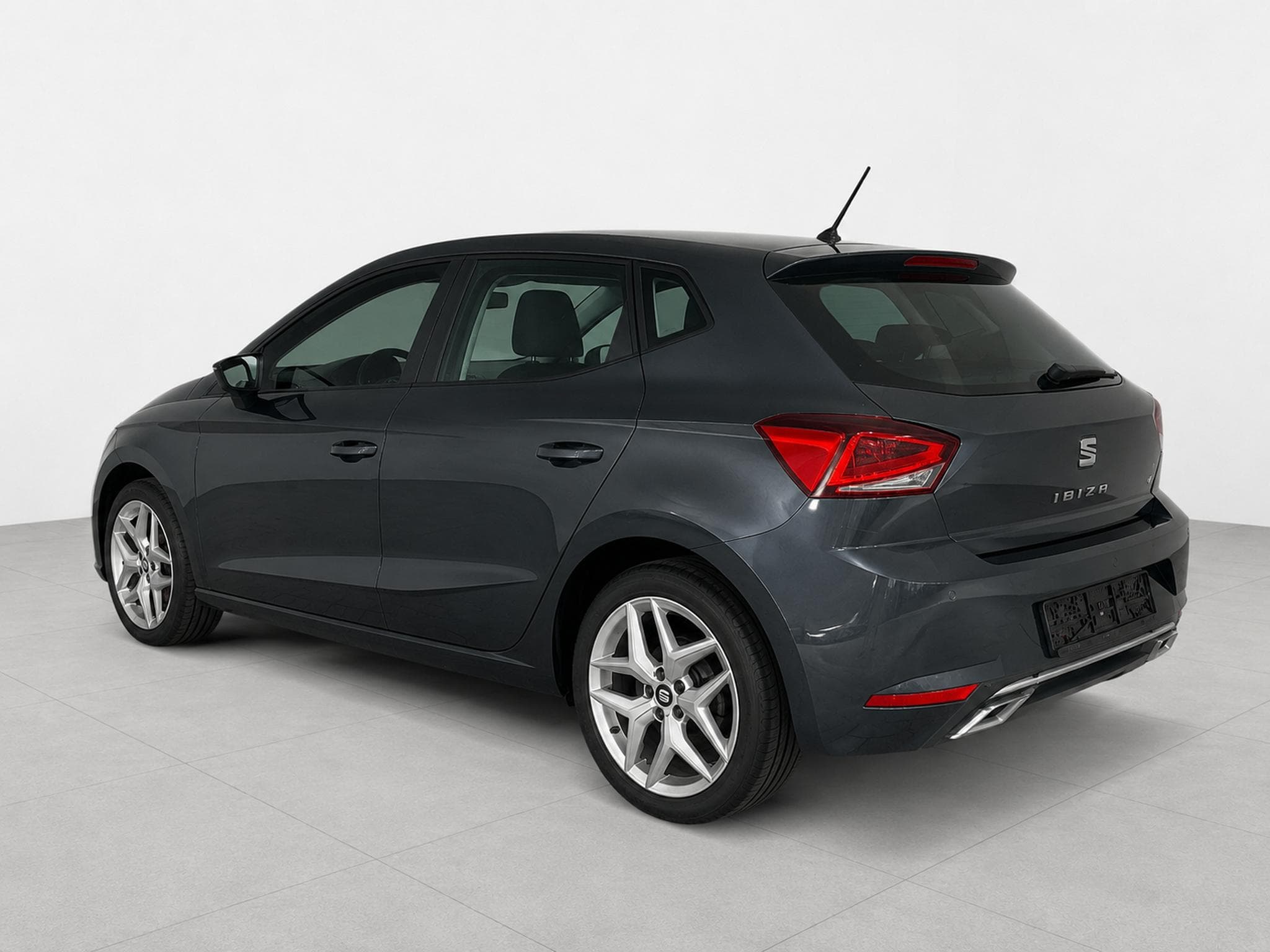 Seat Ibiza FR 1,0TSI 115 DSG7 (2020) - Photo 2