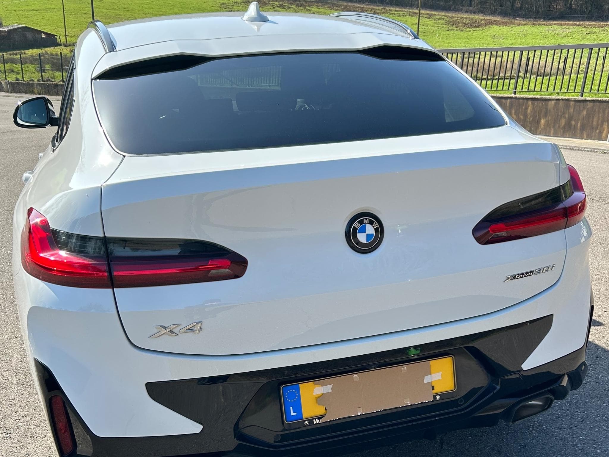 BMW X4 X DRIVE 30i (2022) - Photo 3