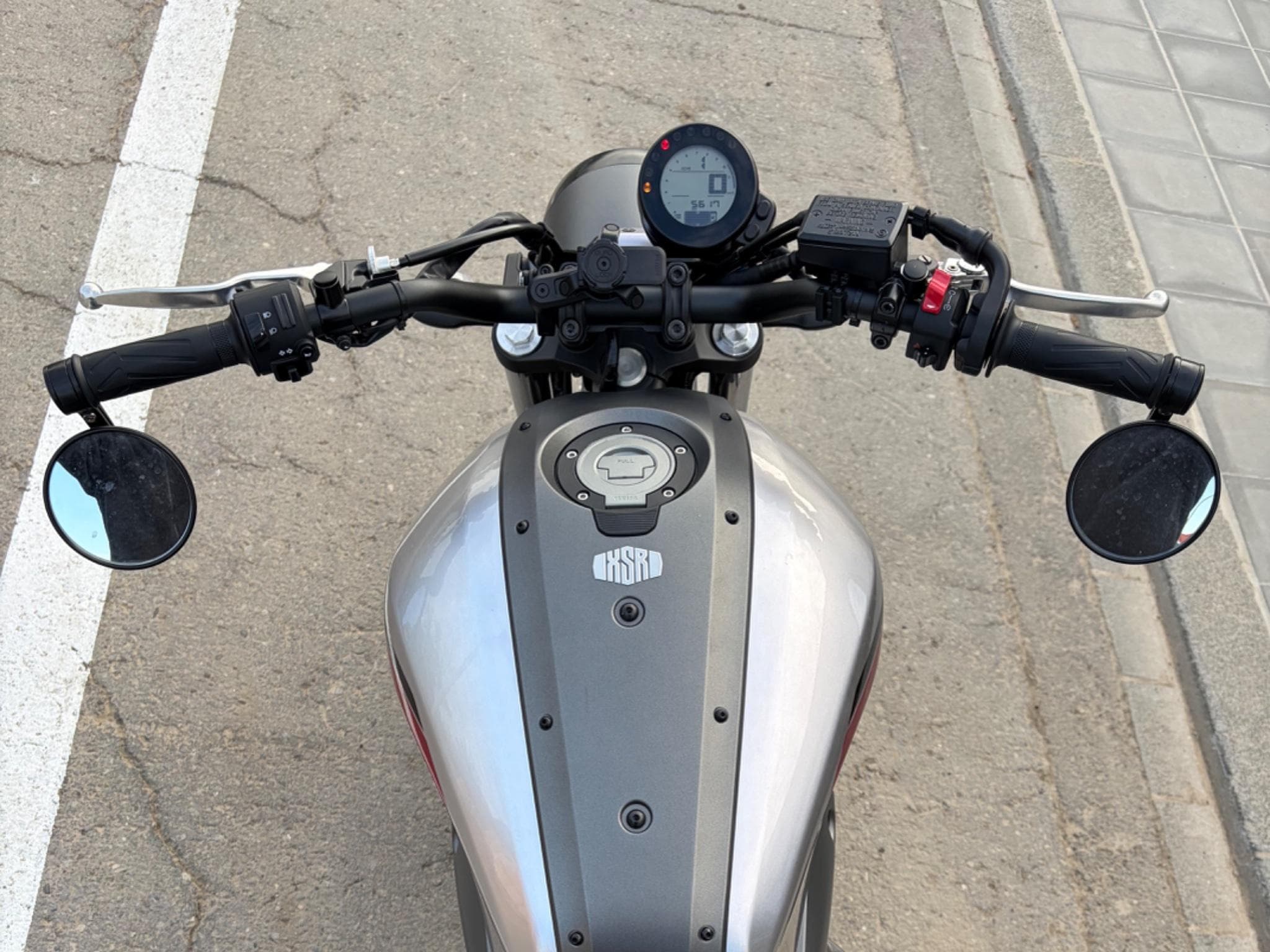 Yamaha XSR 700 (2019) - Photo 5
