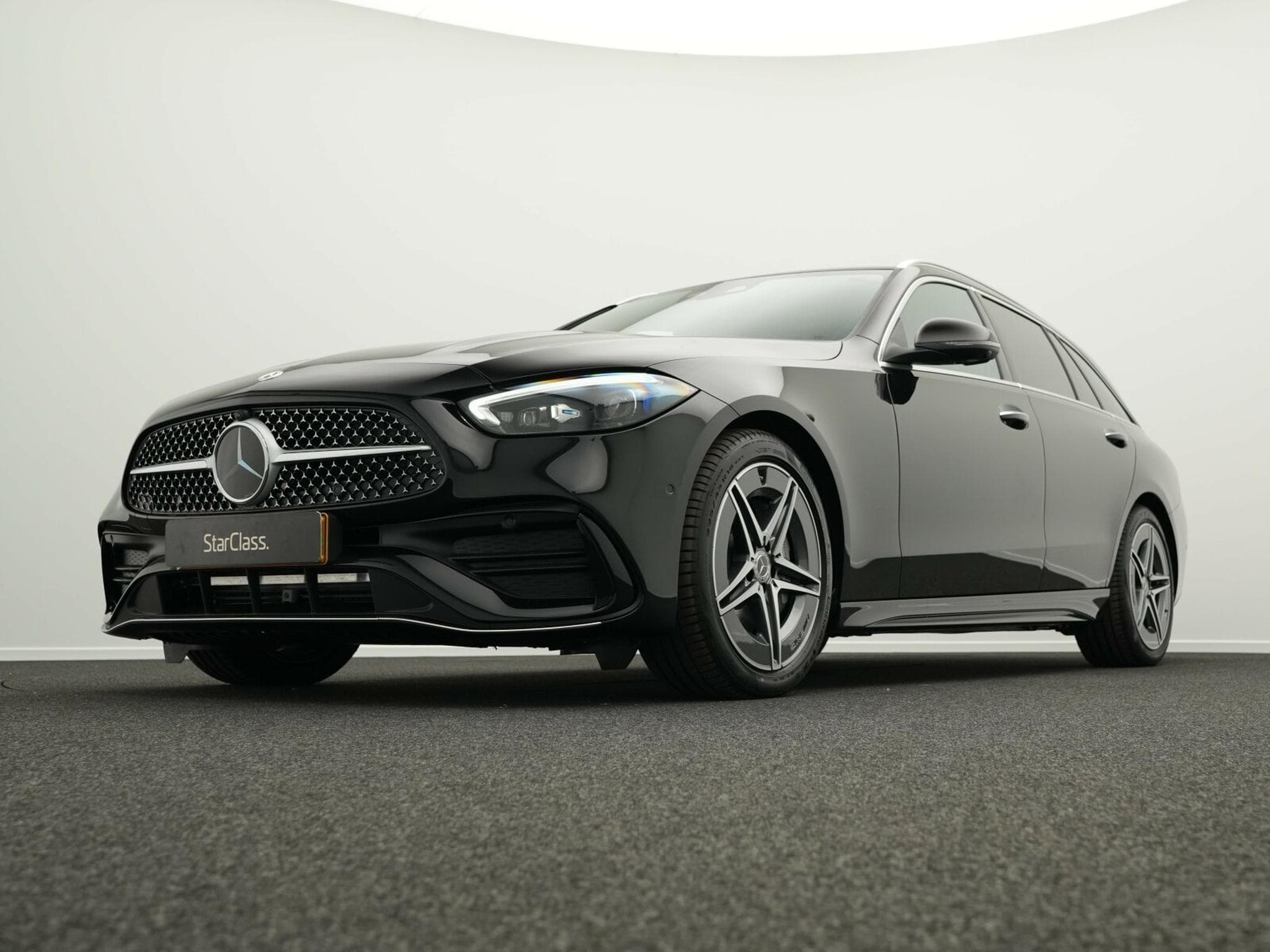 Mercedes C 220 d T-Modell (2025) - Photo 8