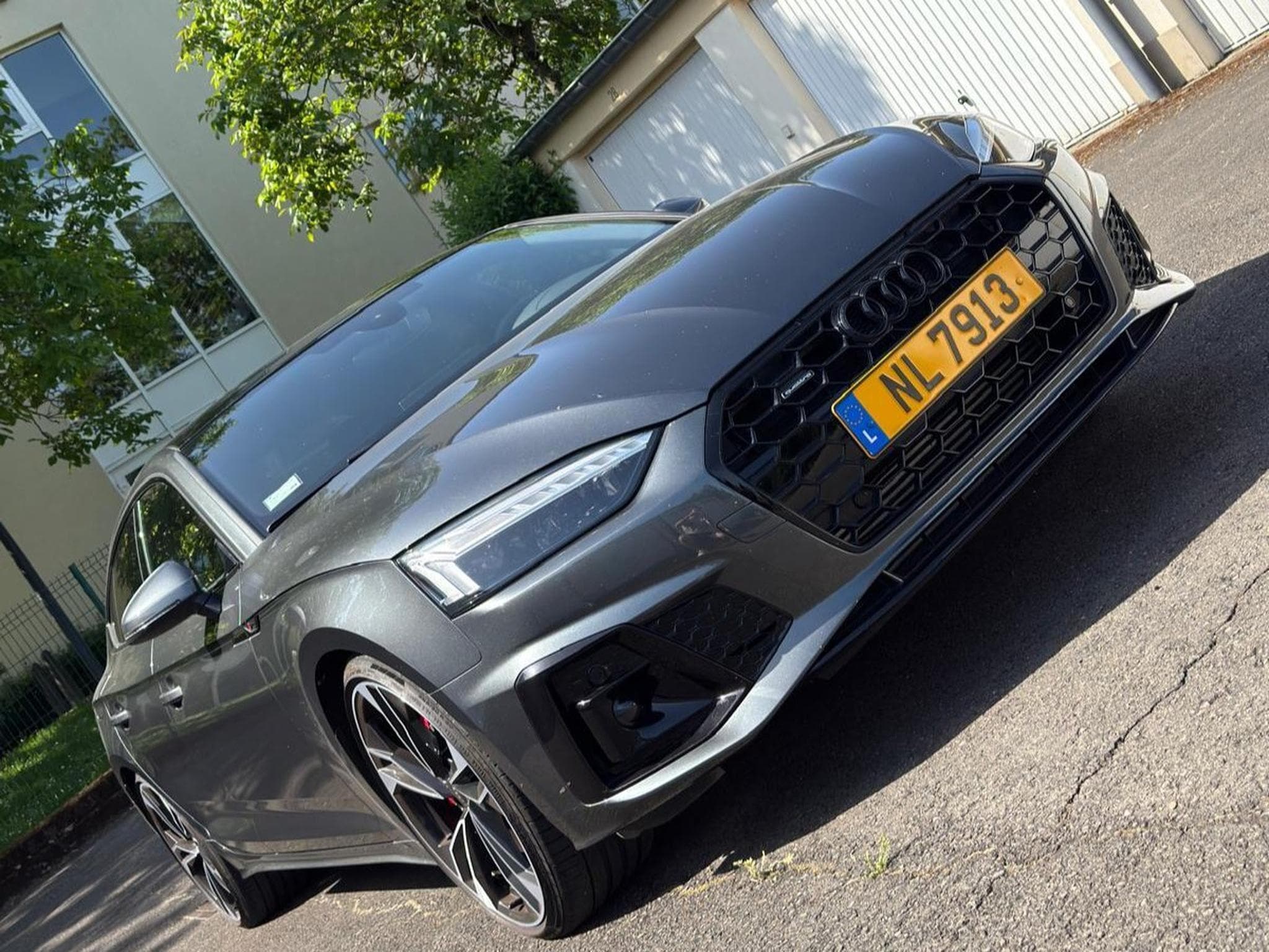 Audi A5 S-line (2023) - Photo 1