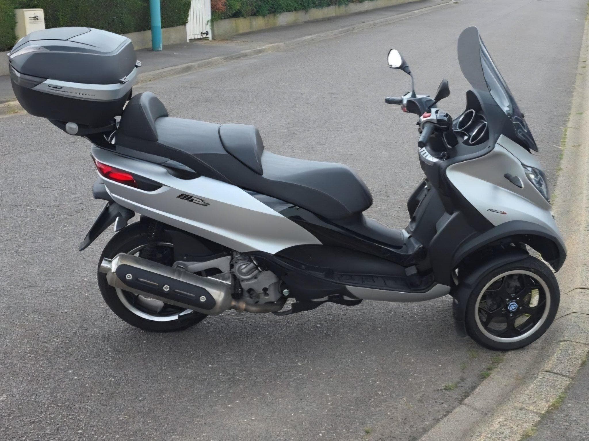 Piaggio MP3 500 lt sport (2015) - Photo 2