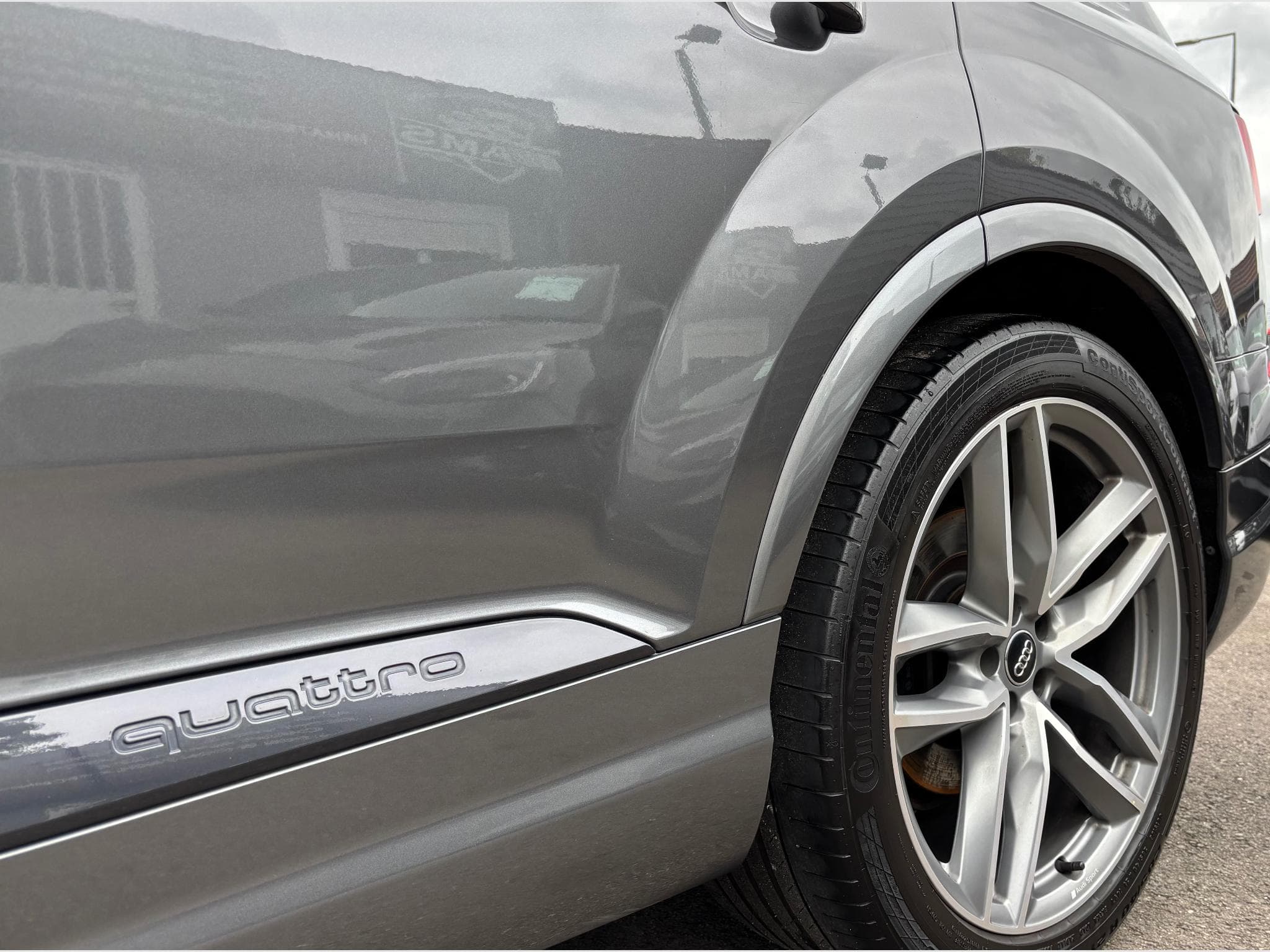 Audi Q7 45 TDI 231ch Quattro (2019) - Photo 7