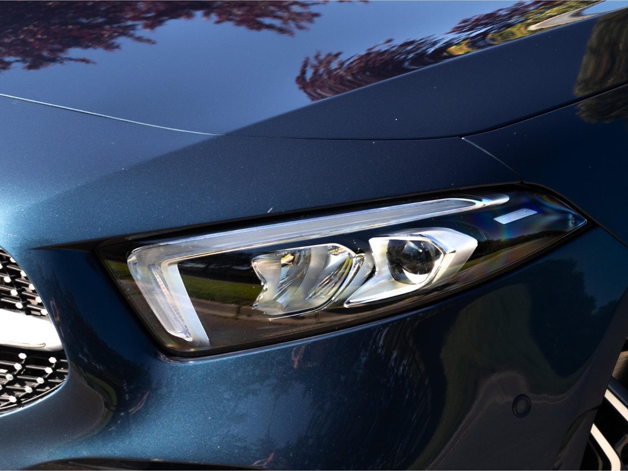 Mercedes A 250 A250e PHEV AMG Line 8G-DCT (2020) - Photo 10