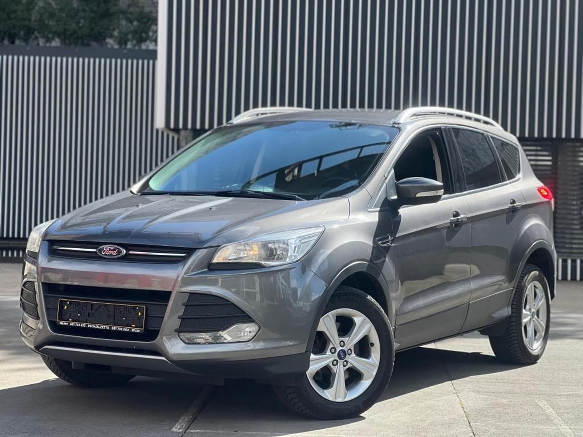 Ford Kuga 4X4 / AUTOMATIQUE / DIESEL (2014) - Photo 1