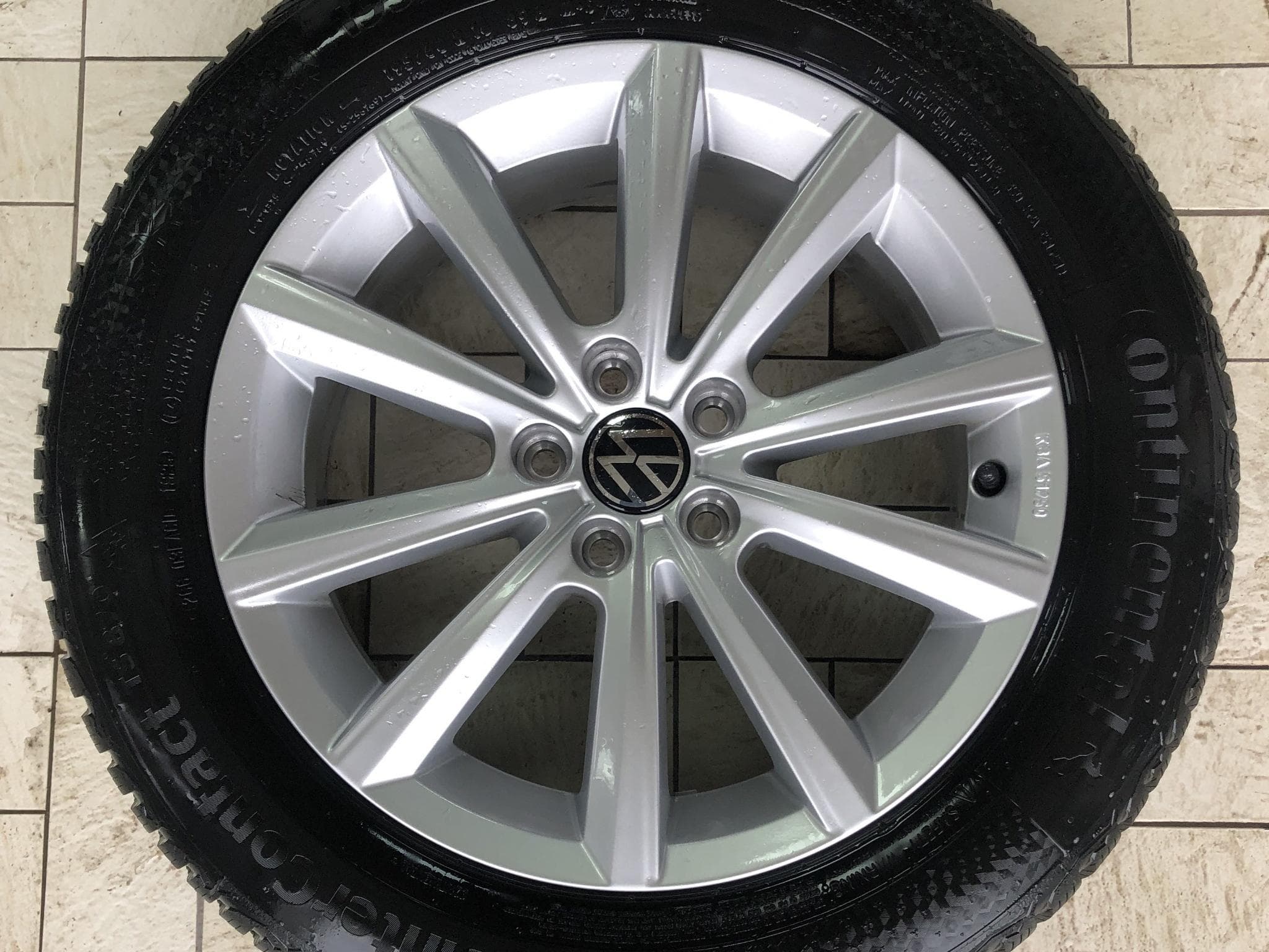 Jantes alu + Pneus h – 16" - Photo 1