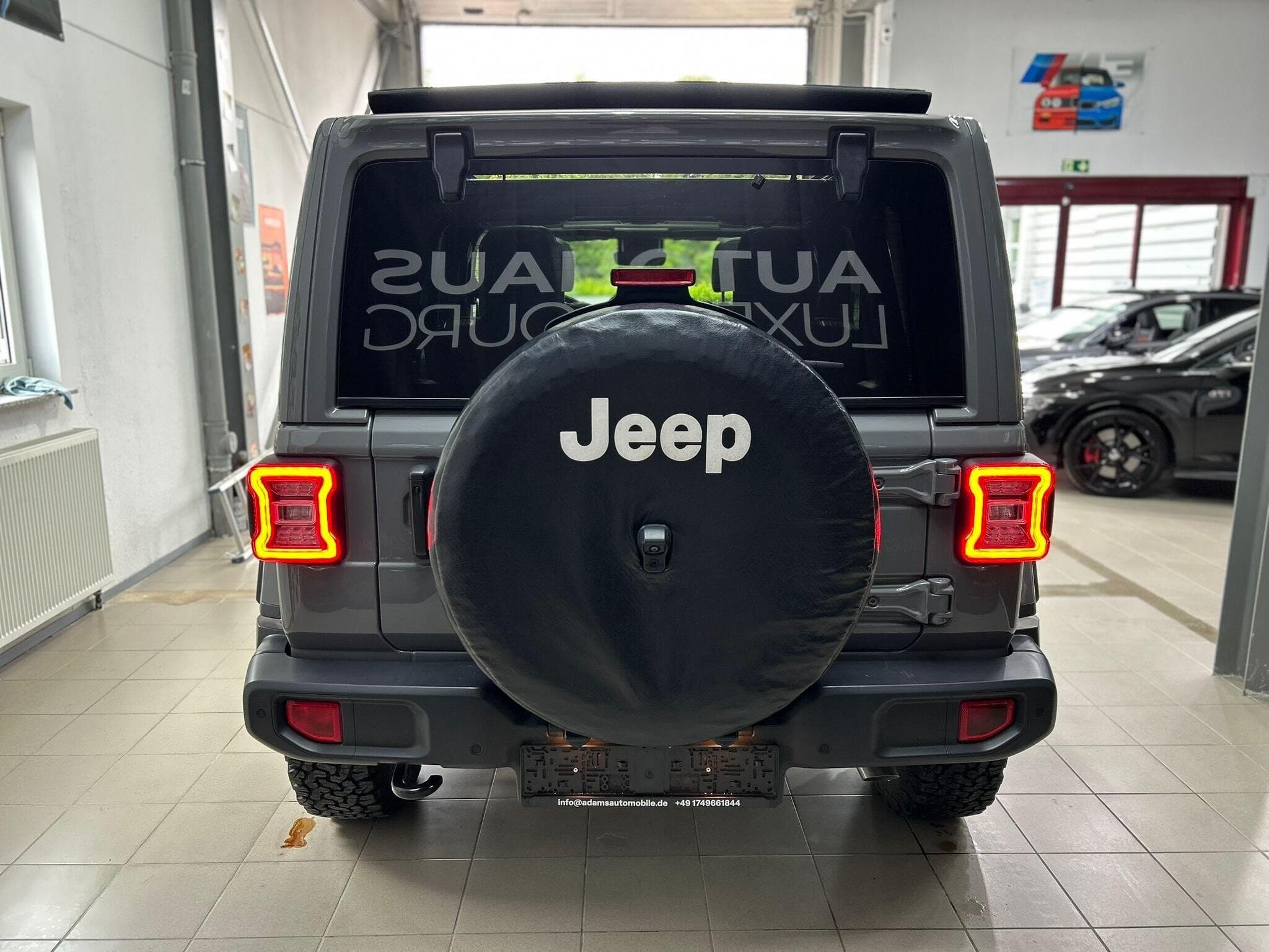 Jeep Wrangler 2 L TURBO RUBICON 270 Ps (2021) - Photo 4
