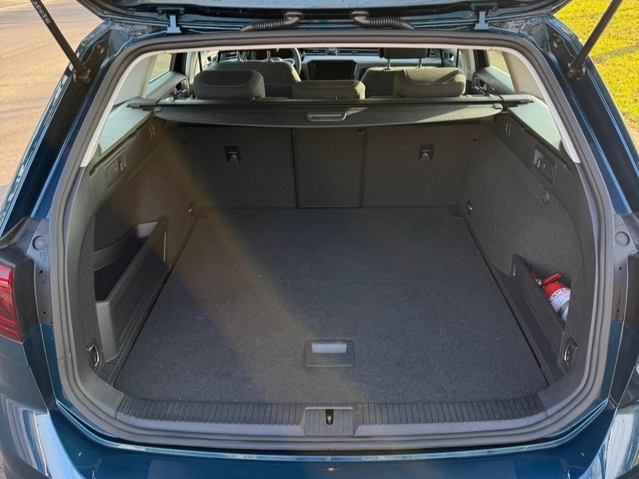 VW Passat GTE Variant 1.4 plugin-hybride (2022) - Photo 9