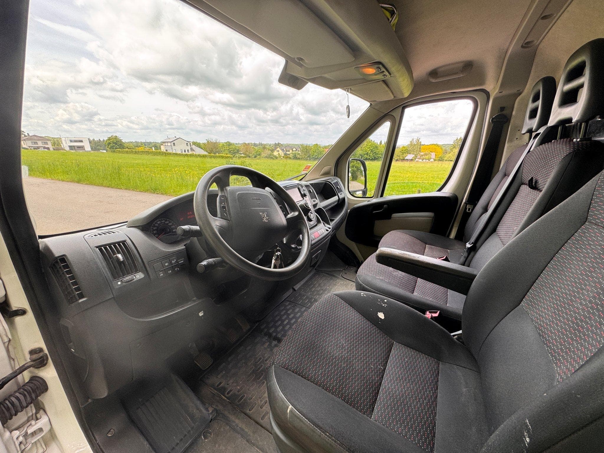 Peugeot Boxer (2018) - Photo 2