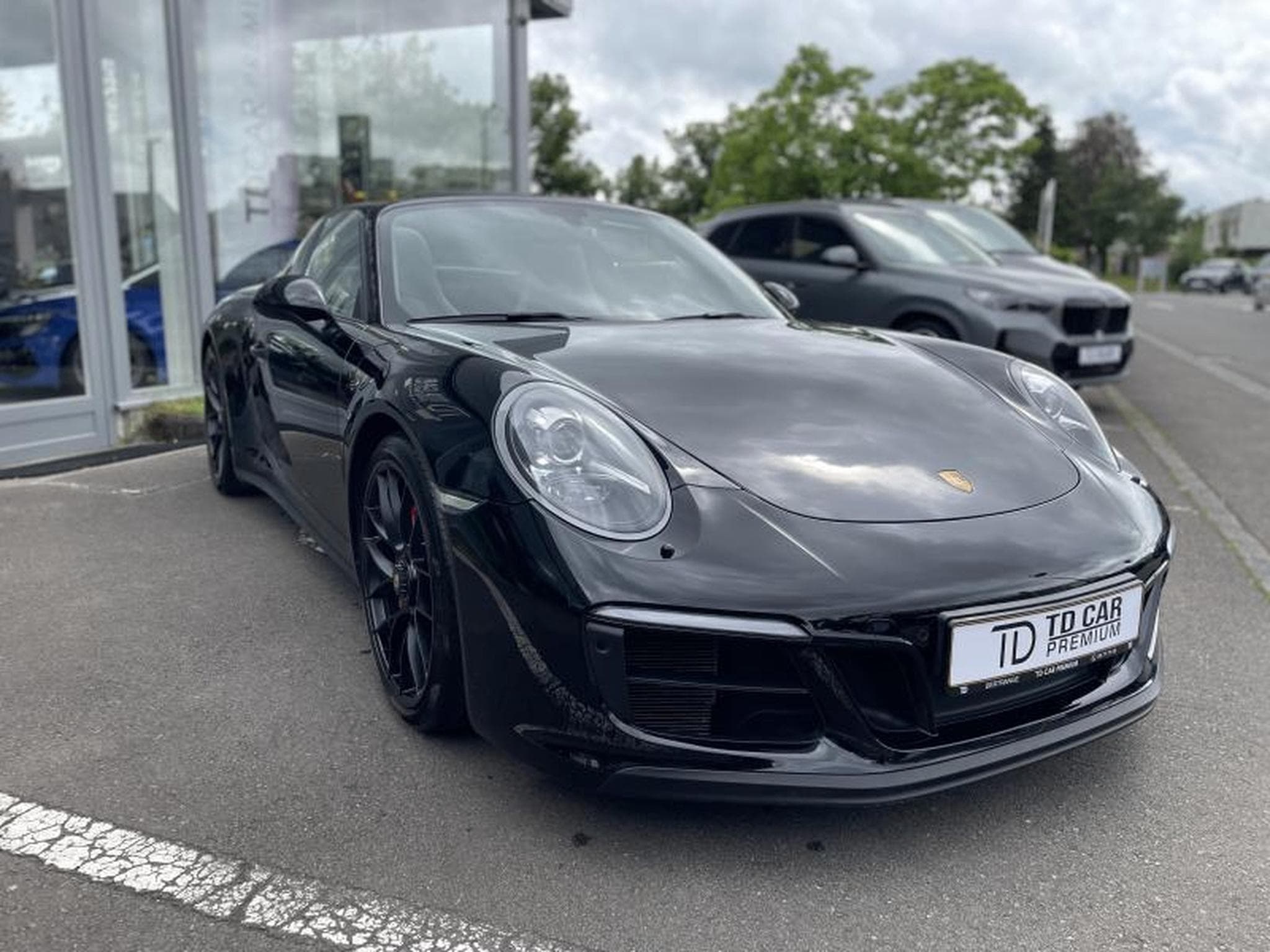 Porsche 911 TARGA 4 GTS PDK (2017) - Photo 3