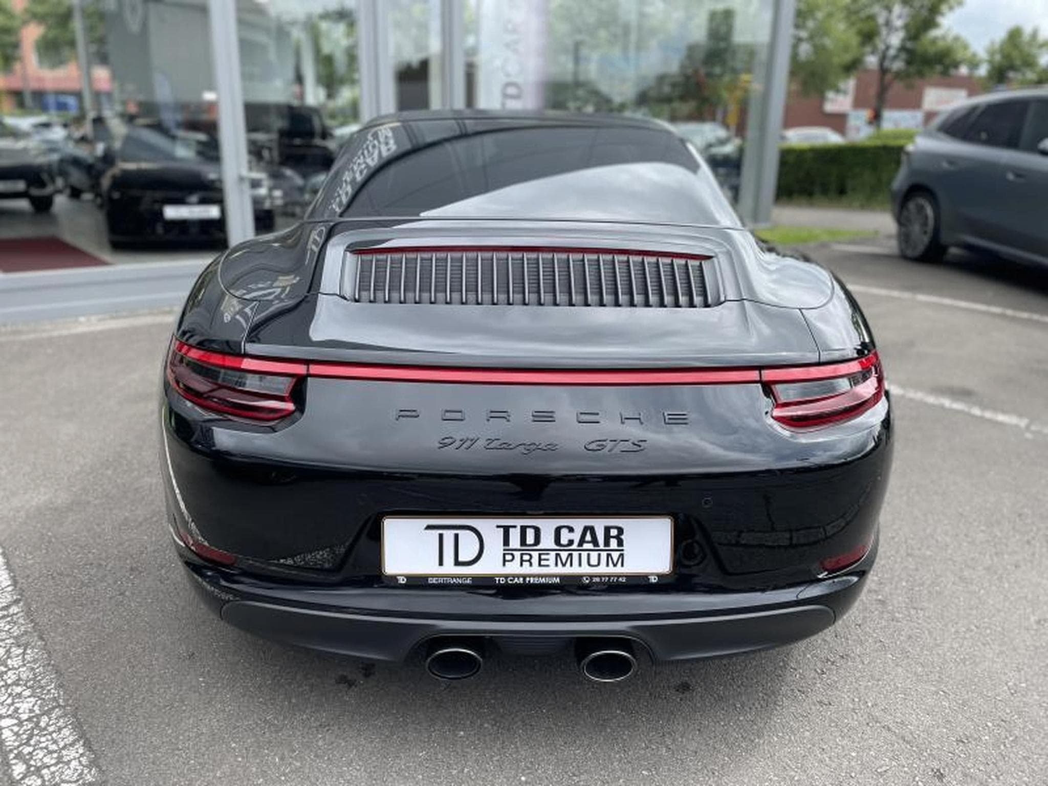 Porsche 911 TARGA 4 GTS PDK (2017) - Photo 14