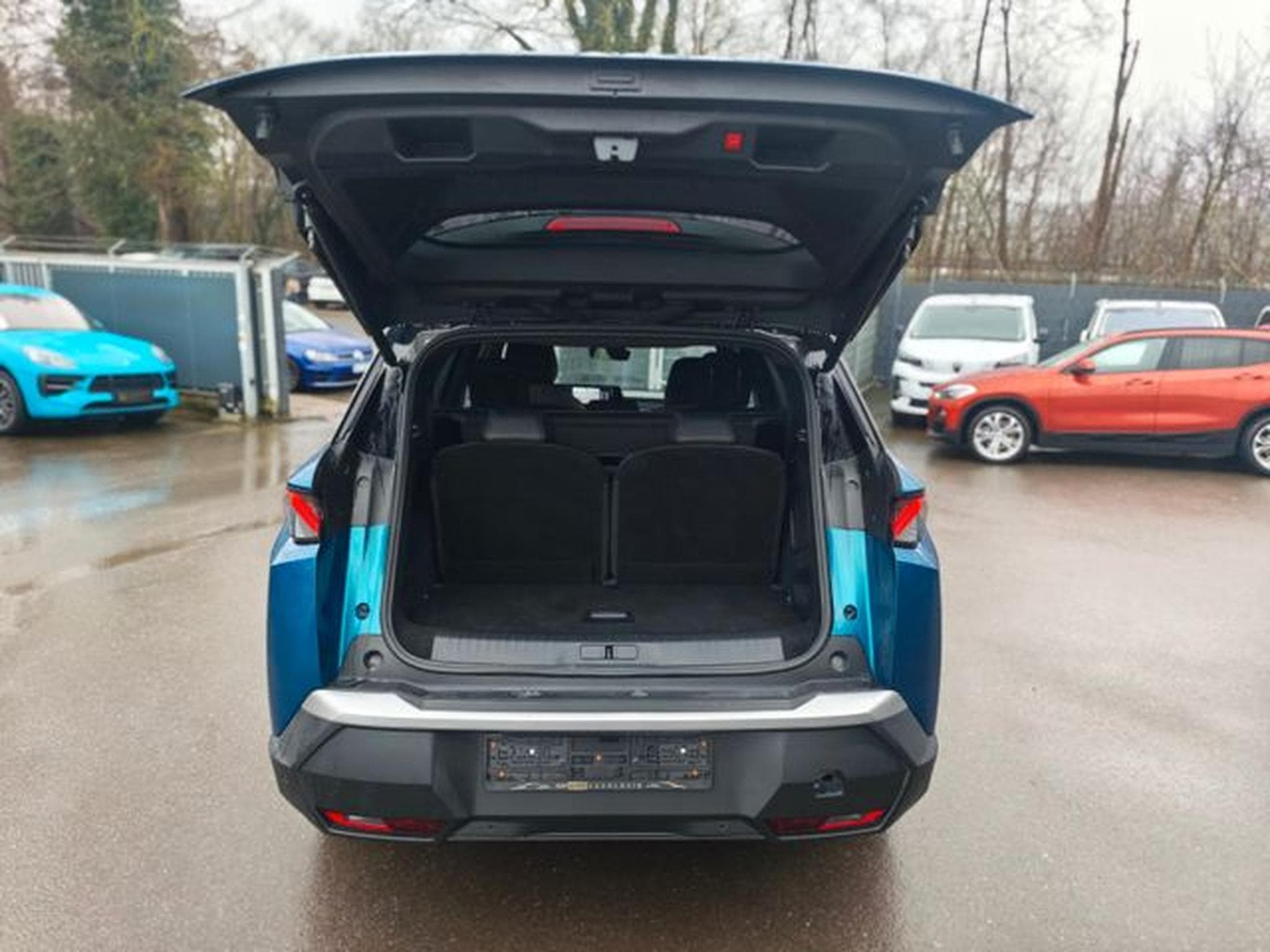 Peugeot 5008 5008 HYBRID 136 GT*AUT*7 SITZE*VOLL-LED*ASSIST* (2025) - Photo 9
