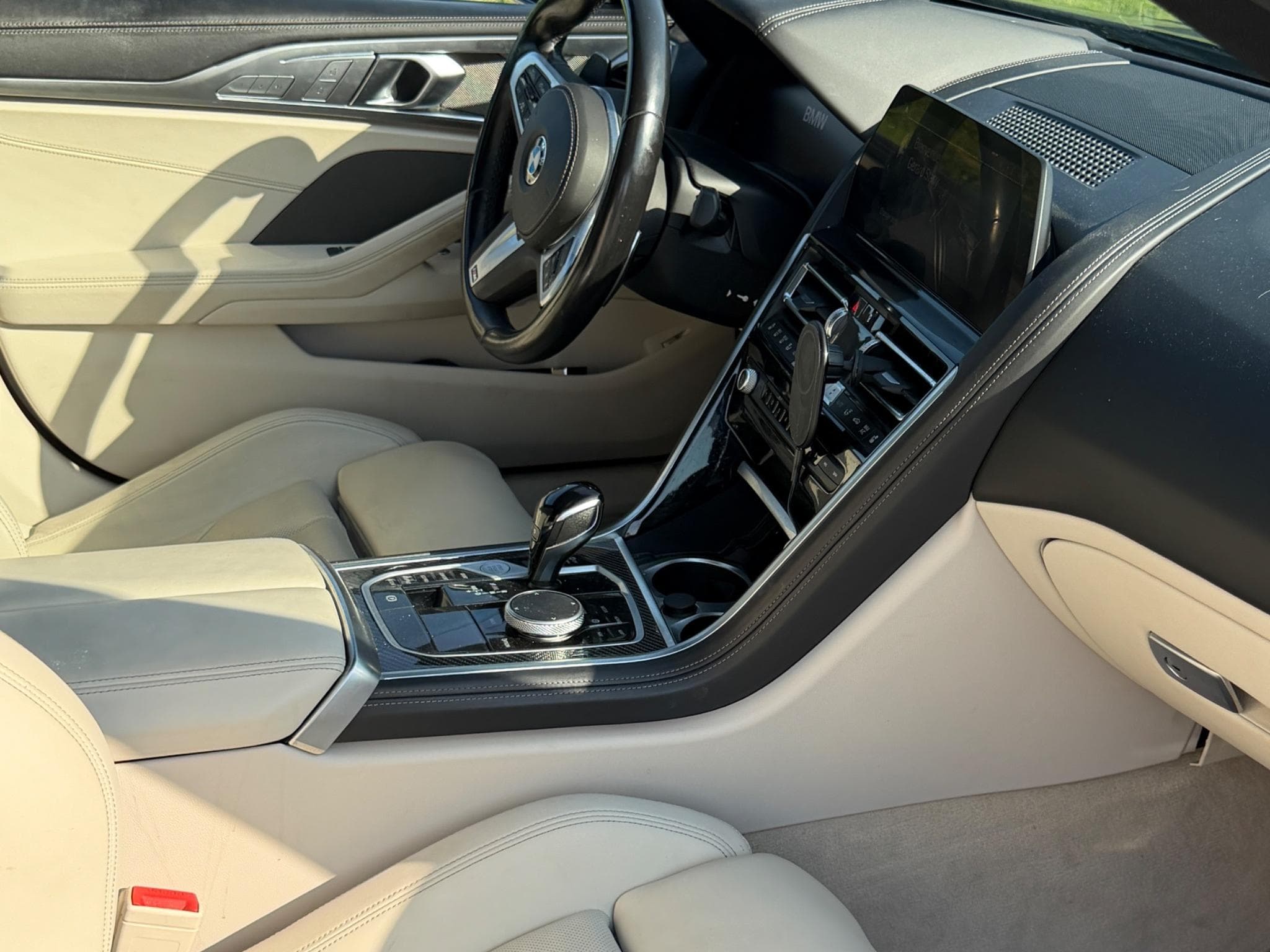 BMW 850 Grand coupé xdrive (2021) - Photo 12