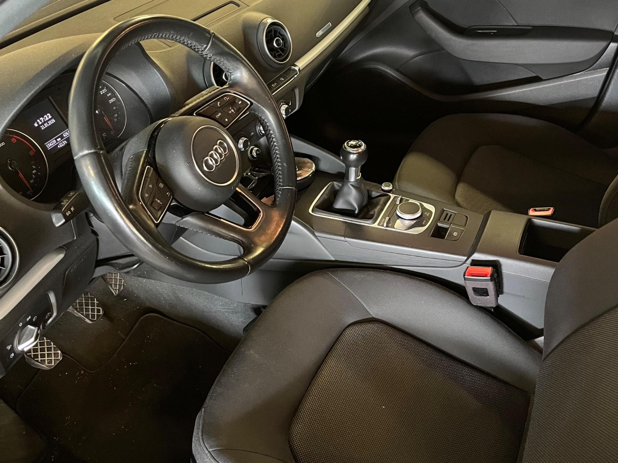 Audi A3 1.6 TDI Limousine (2017) - Photo 3