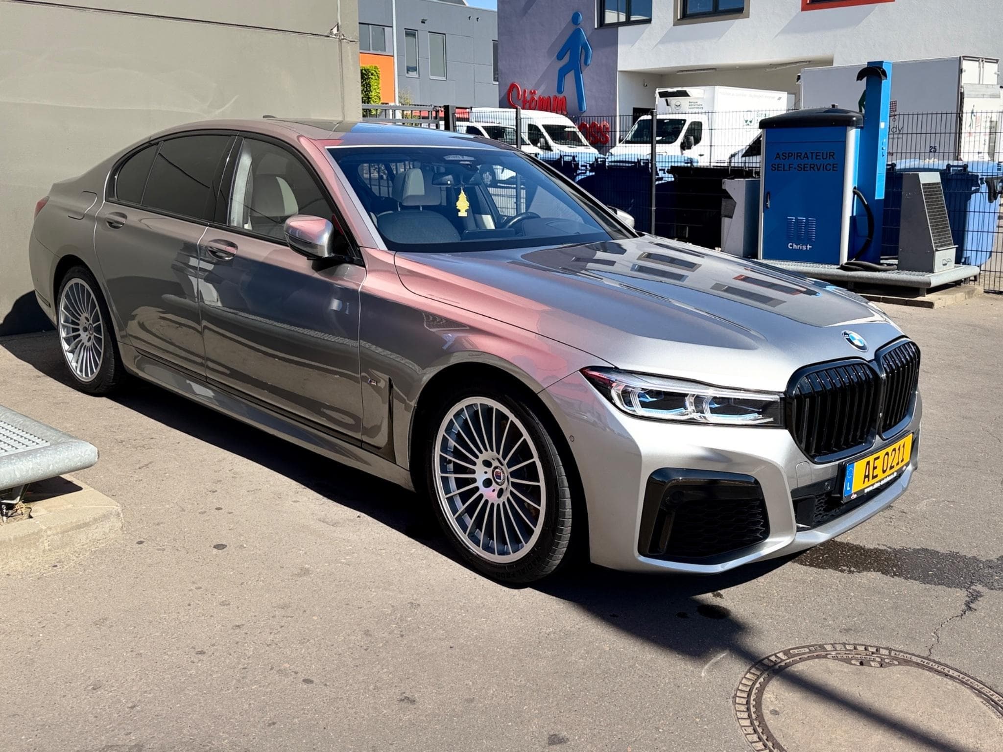 BMW 730 Sport M (2022) - Photo 2