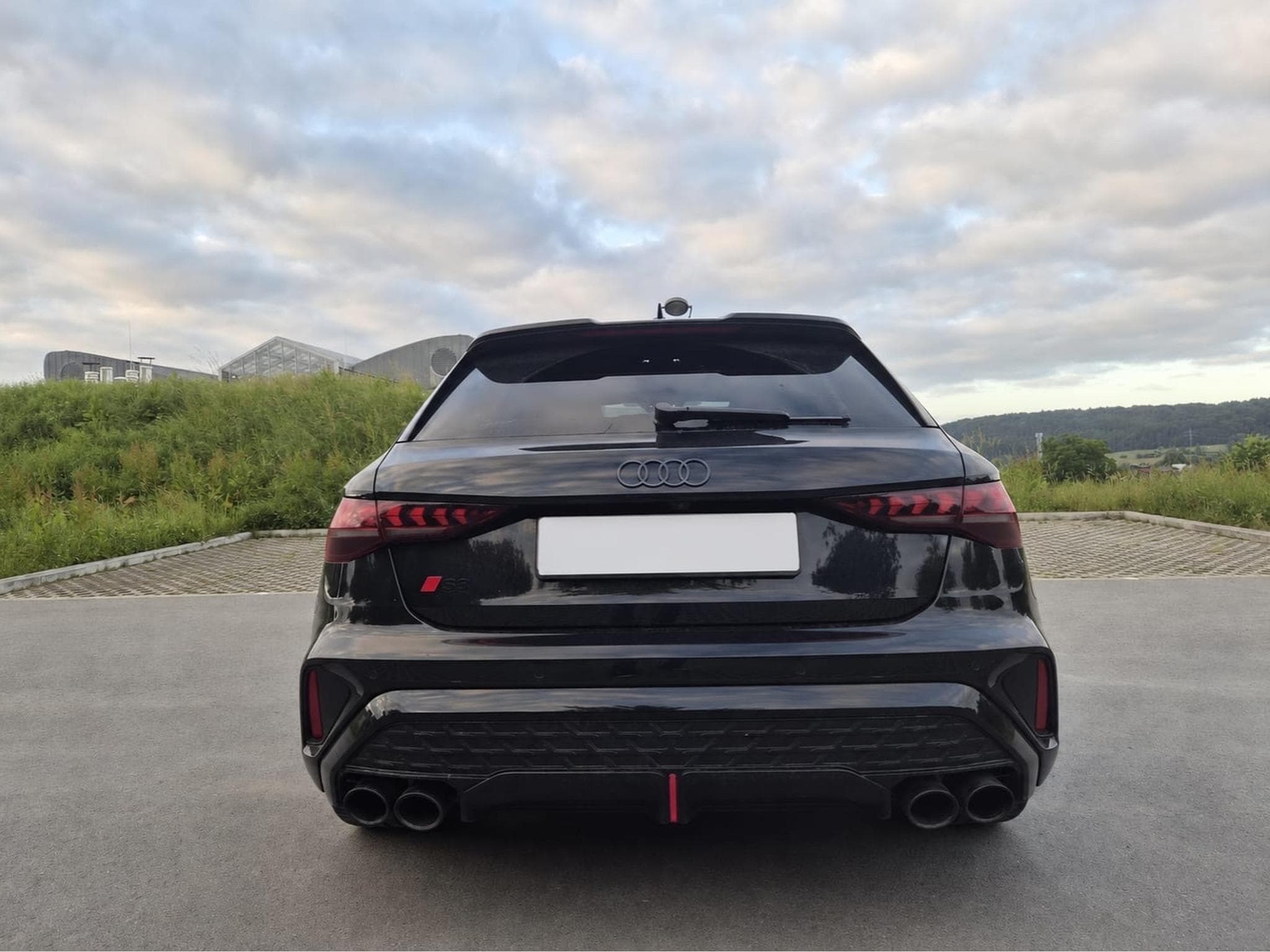 Audi S3 Sportback (2024) - Photo 4